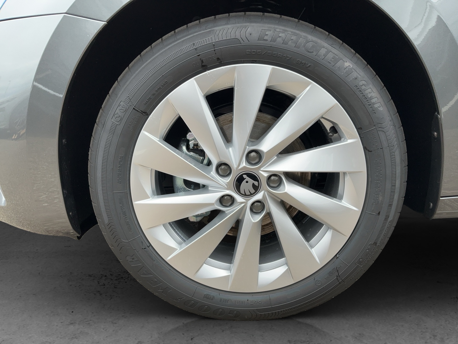 SKODA Octavia Combi 1.5 TSI mHEV DSG Sport Line-image-12