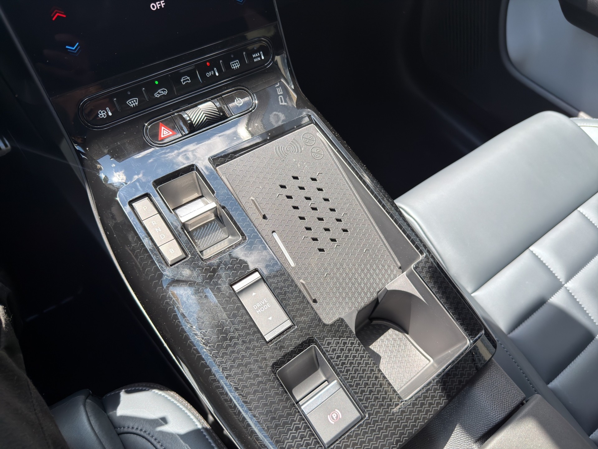CITROEN C5 Aircross 1.6 PHEV Max-image-10