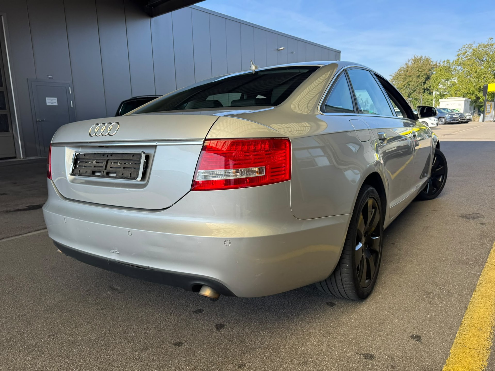 AUDI A6 Limousine 3.0 V6 TDI quattro-image-8