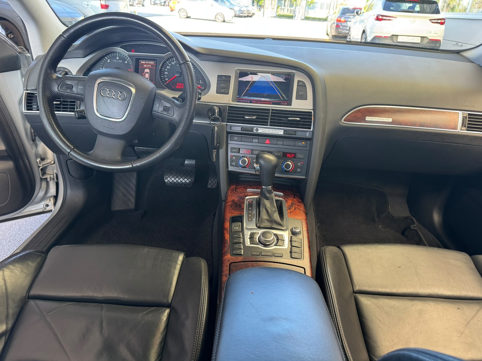 AUDI A6 Limousine 3.0 V6 TDI quattro-image-9