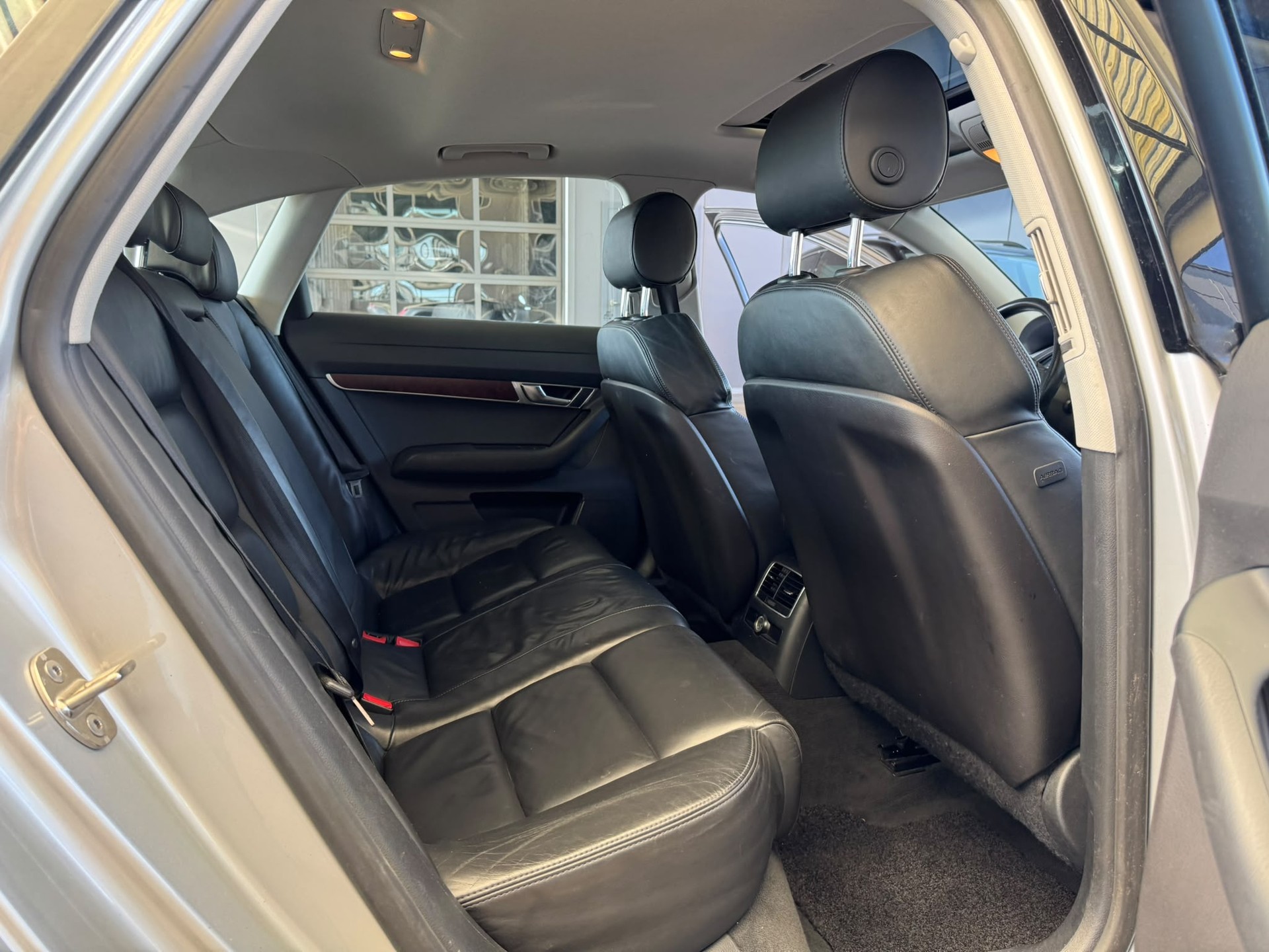 AUDI A6 Limousine 3.0 V6 TDI quattro-image-15