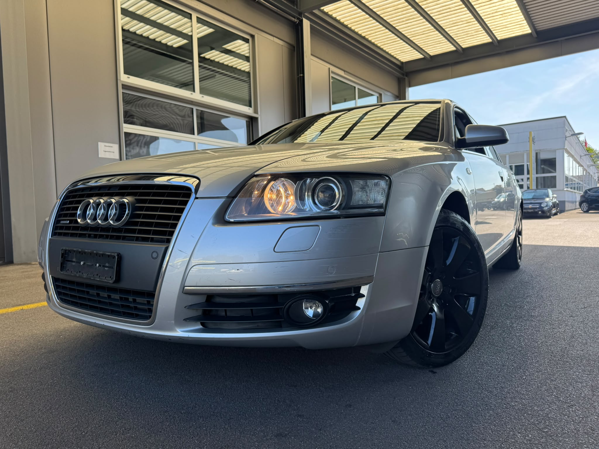Car photo