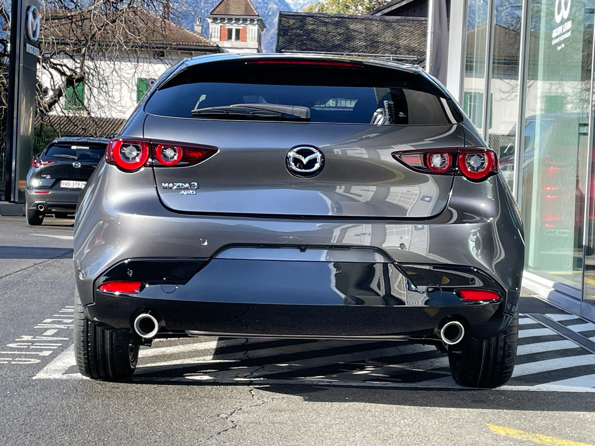 MAZDA 3 Hatchback SKYACTIV-G M Hybrid 140 Homura Automat-image-3