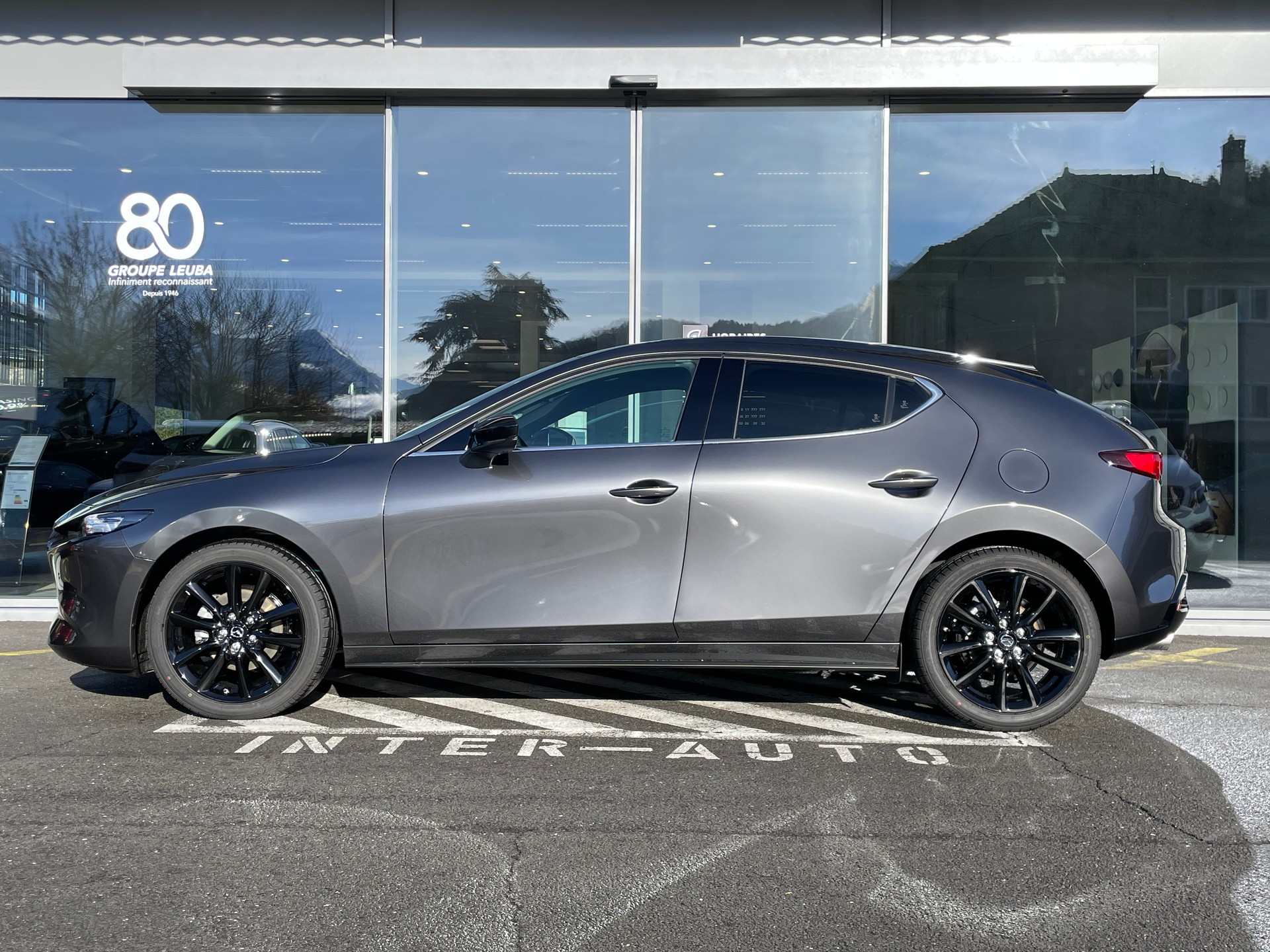 MAZDA 3 Hatchback SKYACTIV-G M Hybrid 140 Homura Automat-image-1