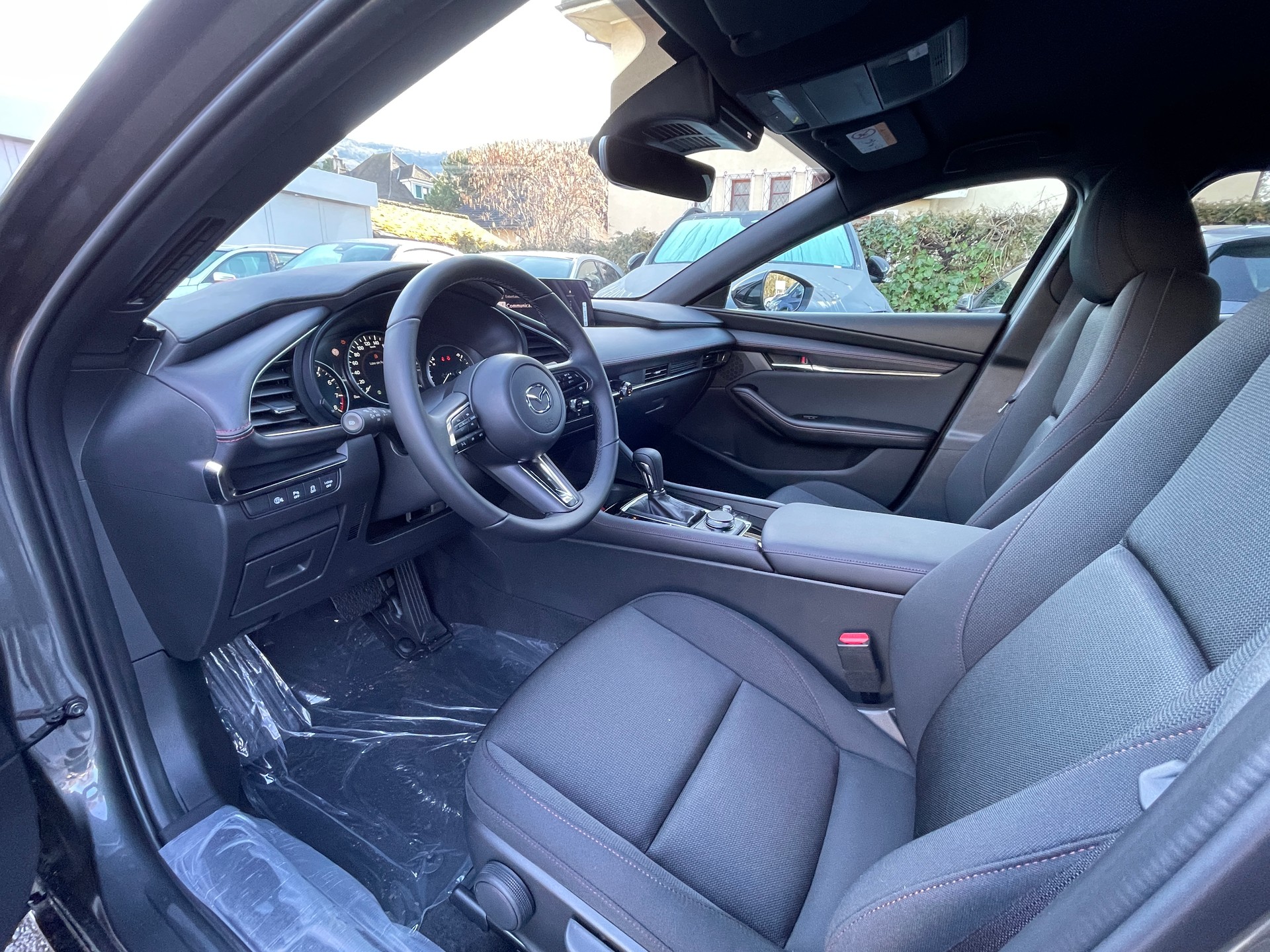 MAZDA 3 Hatchback SKYACTIV-G M Hybrid 140 Homura Automat-image-5