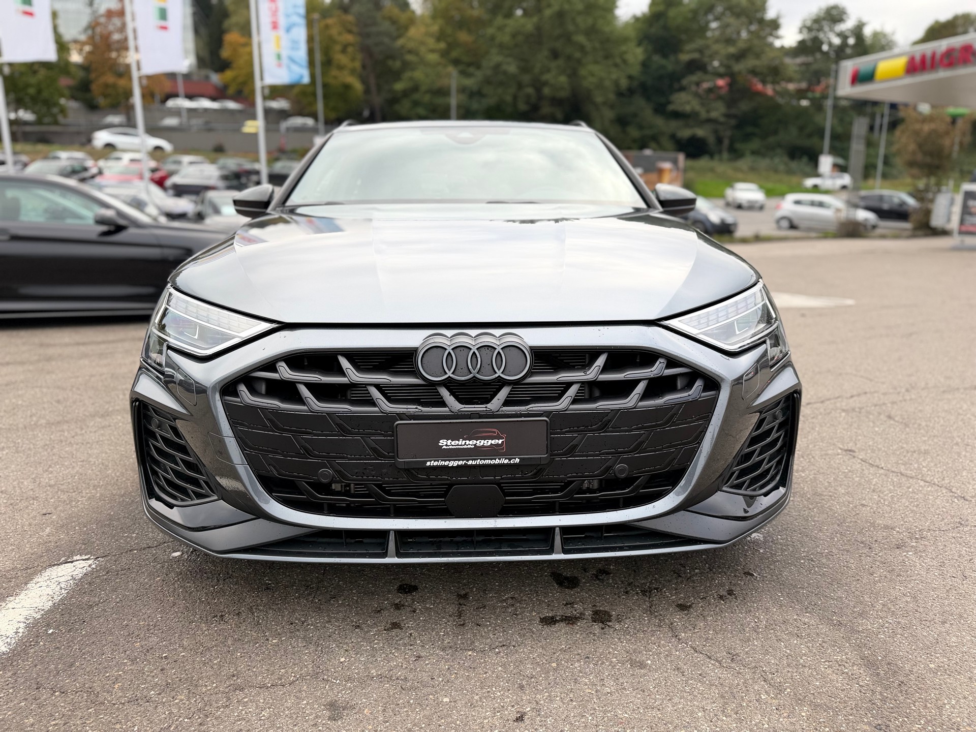 AUDI S3 Sportback TFSI quattro S-tronic-showroom-element-3