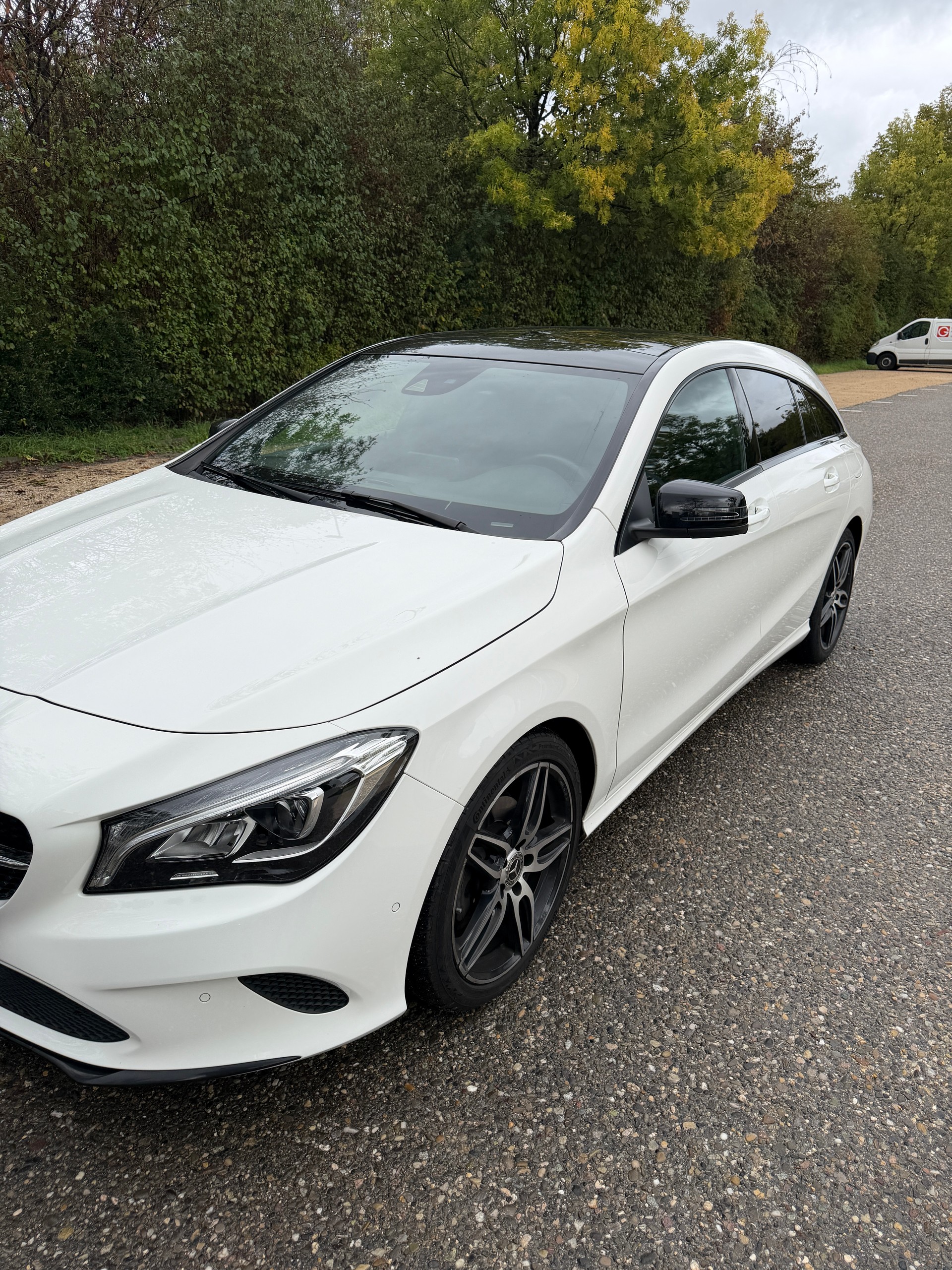 MERCEDES-BENZ CLA 200 Night Star-image-3