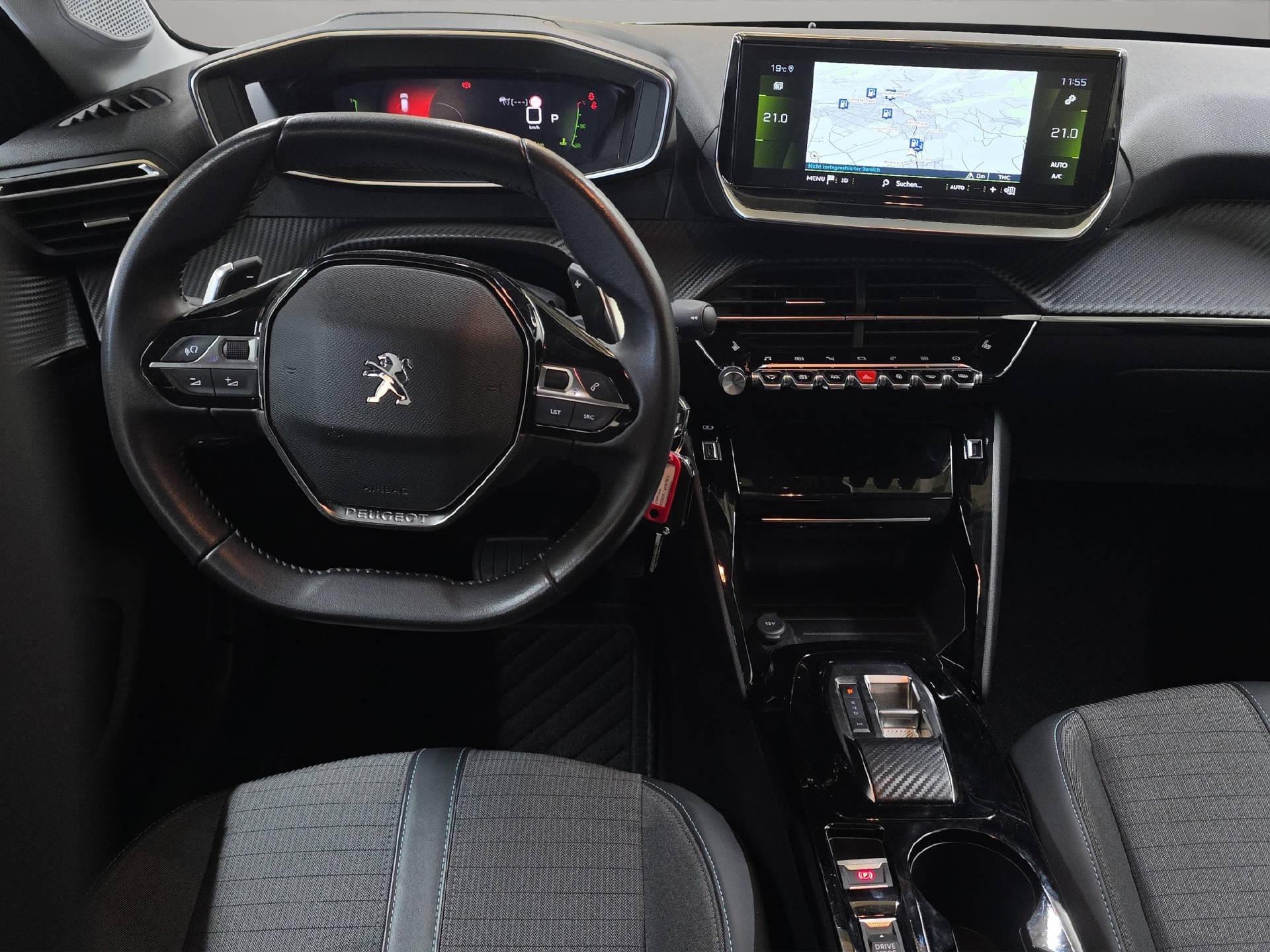 PEUGEOT 208 1.2 PureTech 100 Allure Pack-image-12