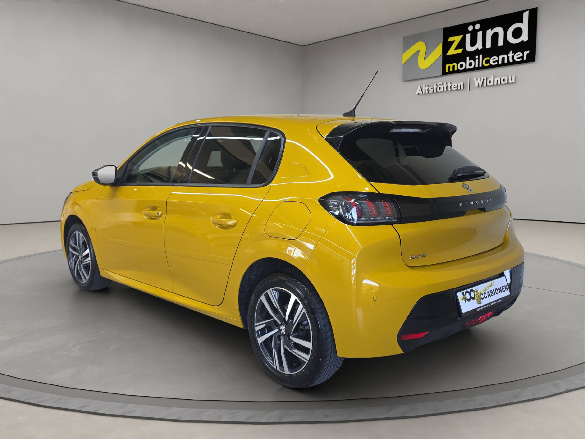 PEUGEOT 208 1.2 PureTech 100 Allure Pack-image-2