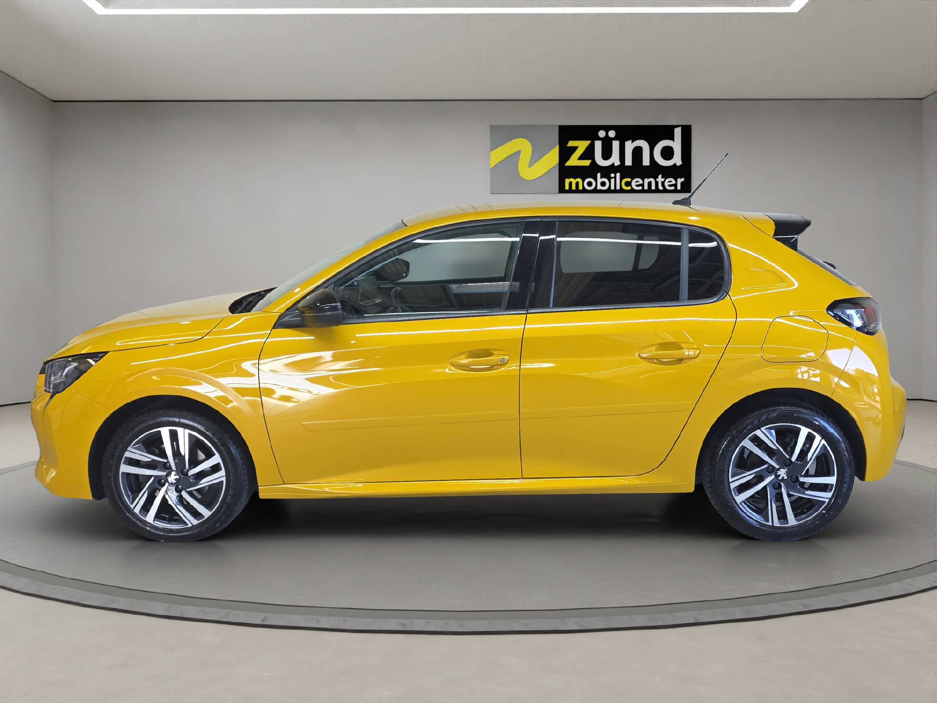 PEUGEOT 208 1.2 PureTech 100 Allure Pack-image-1
