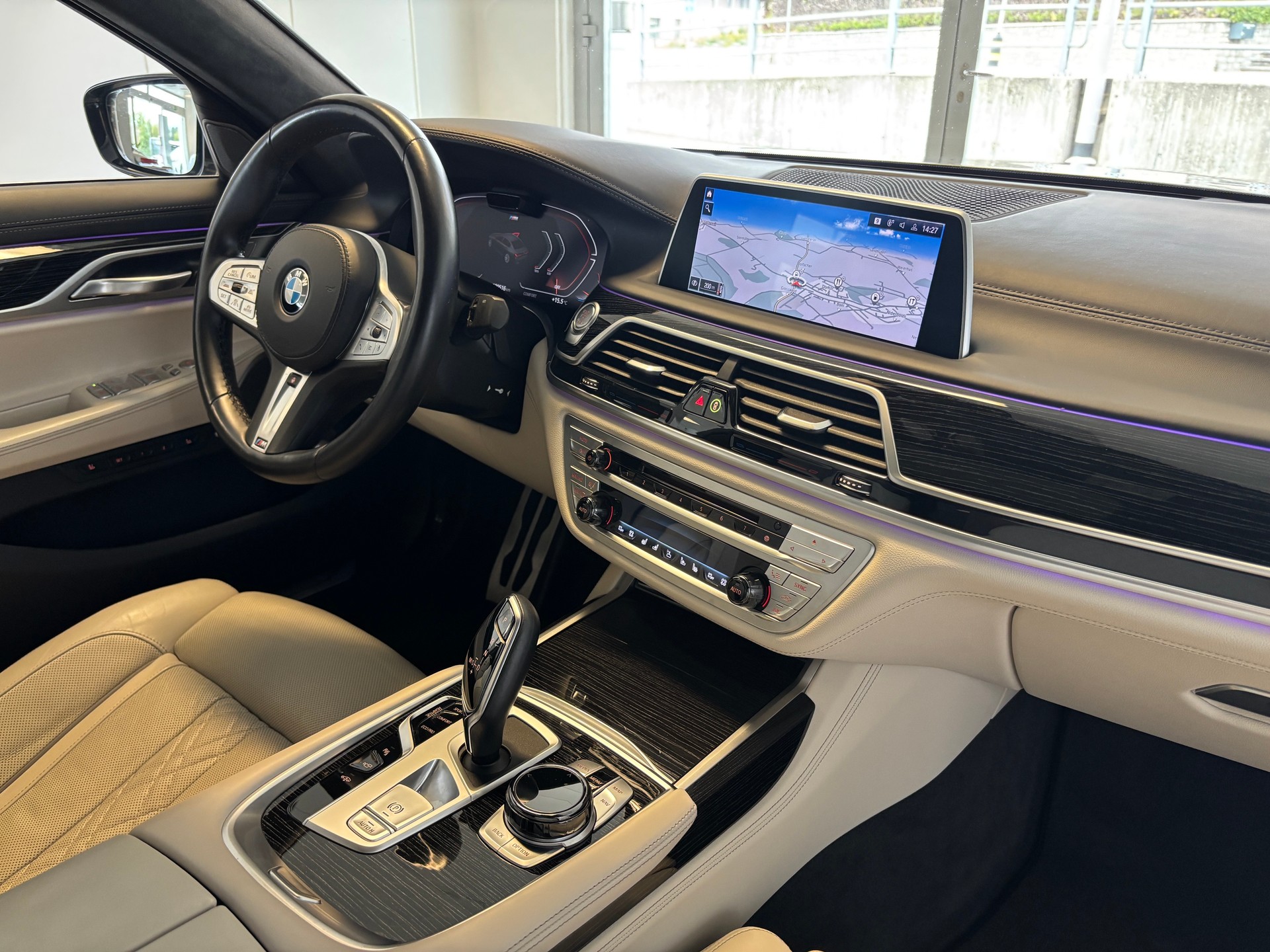 BMW 730Ld xDrive 48V M Sport Steptronic-image-7