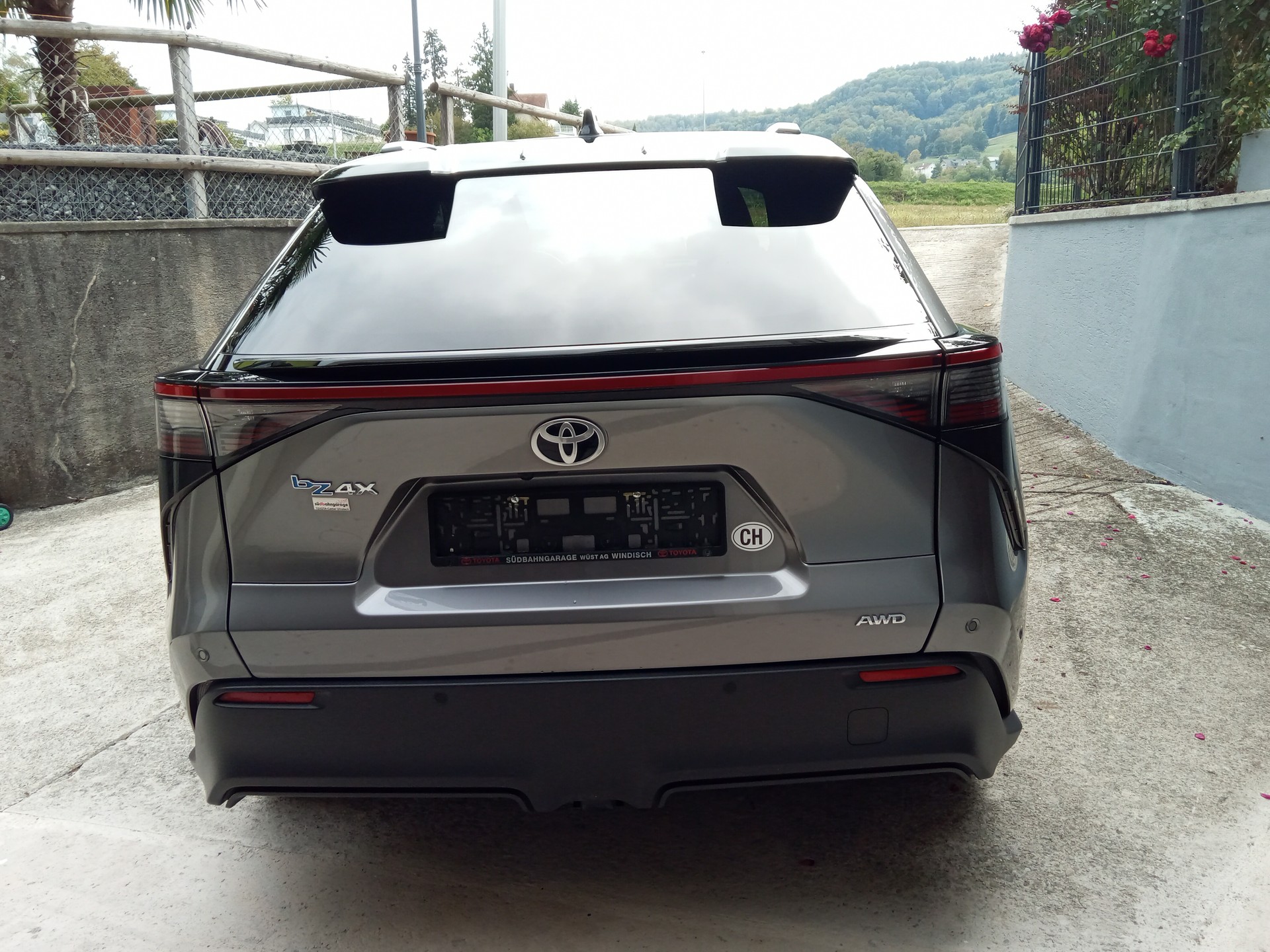 TOYOTA 6.6 kw OBC Premium AWD-image-2