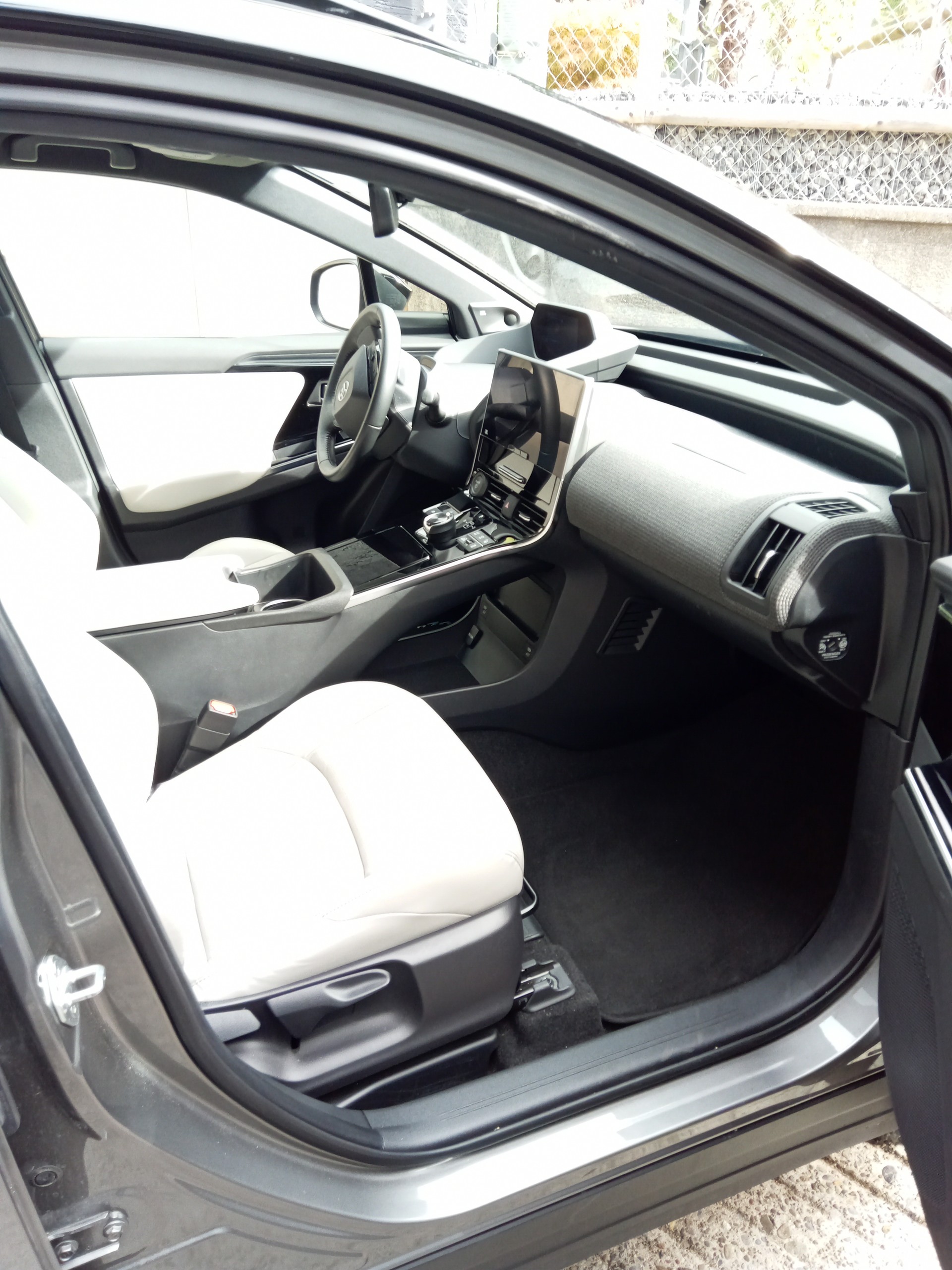 TOYOTA 6.6 kw OBC Premium AWD-image-4