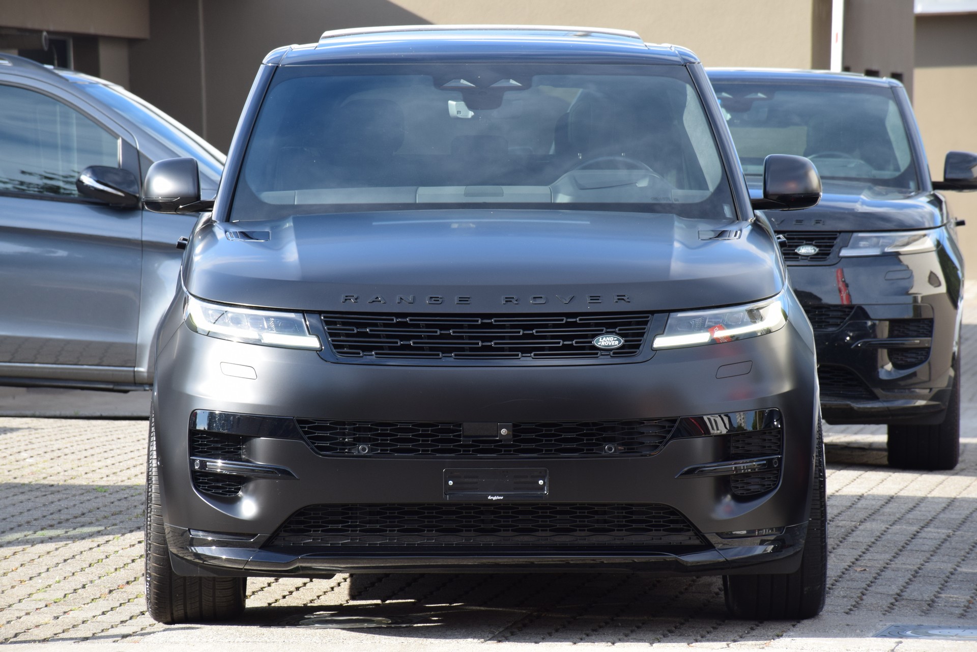 LAND ROVER Range Rover Sport P530 4.4 V8 Autobiography Automatic-image-3