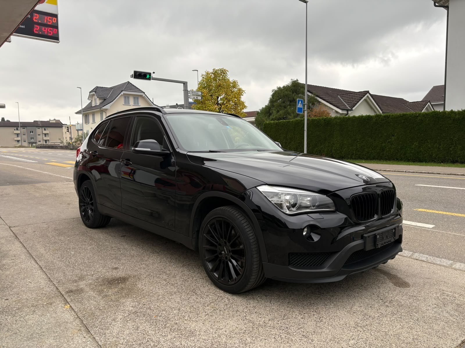 BMW X1 xDrive 18d-image-3