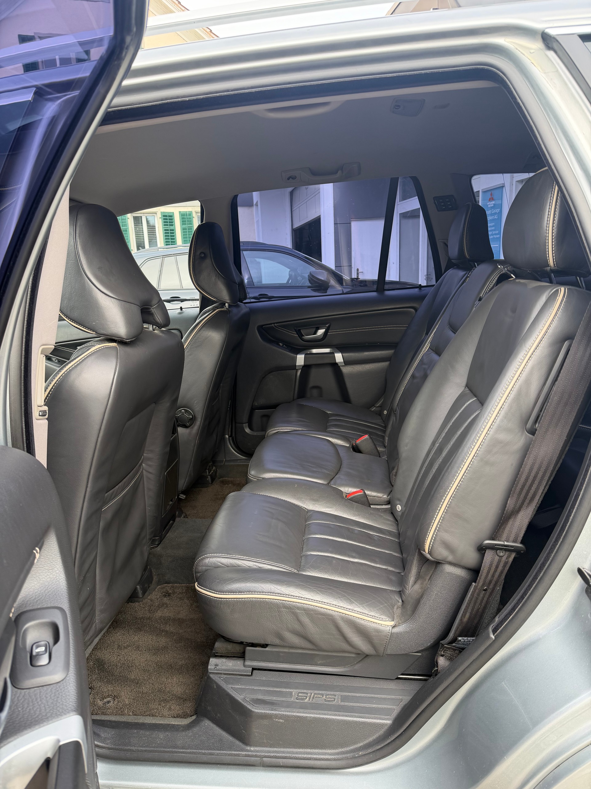 VOLVO XC90 D5 AWD Executive Geartronic-image-11