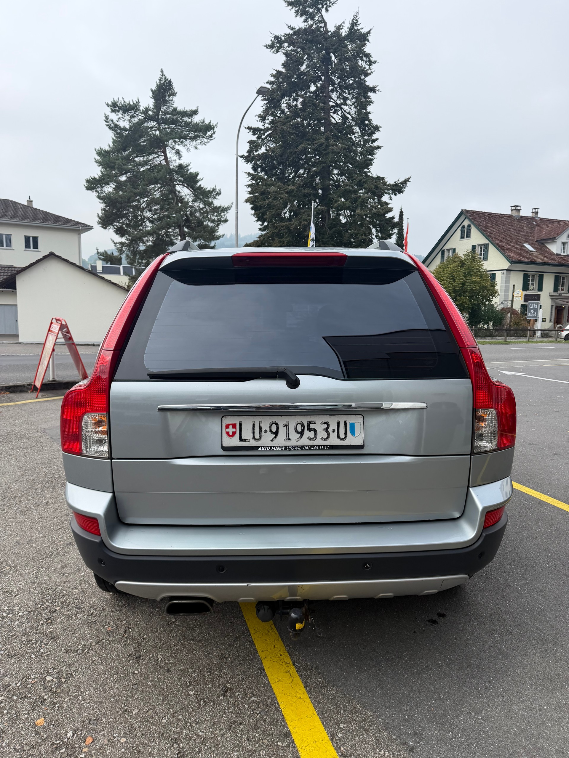 VOLVO XC90 D5 AWD Executive Geartronic-image-8