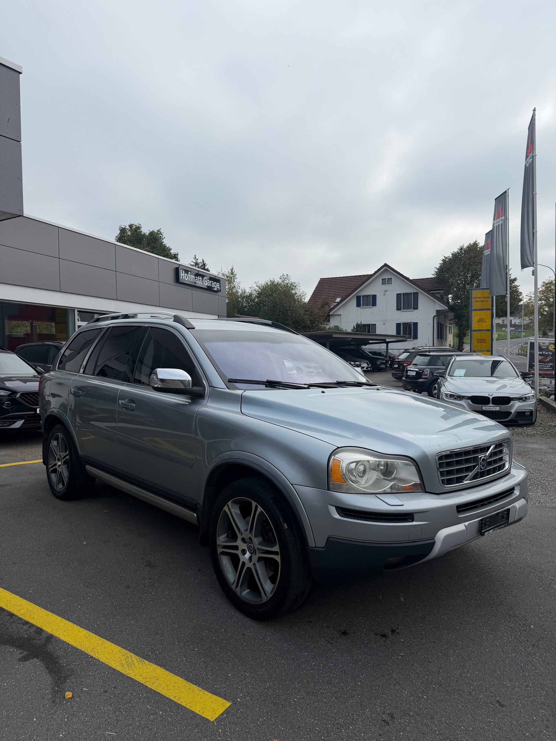 VOLVO XC90 D5 AWD Executive Geartronic-image-3