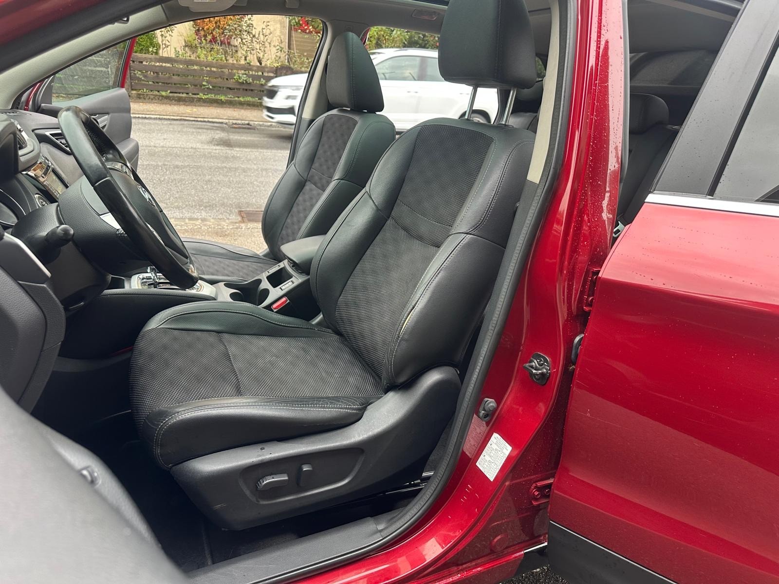 NISSAN Qashqai 1.6 dCi tekna Xtronic CVT-image-8