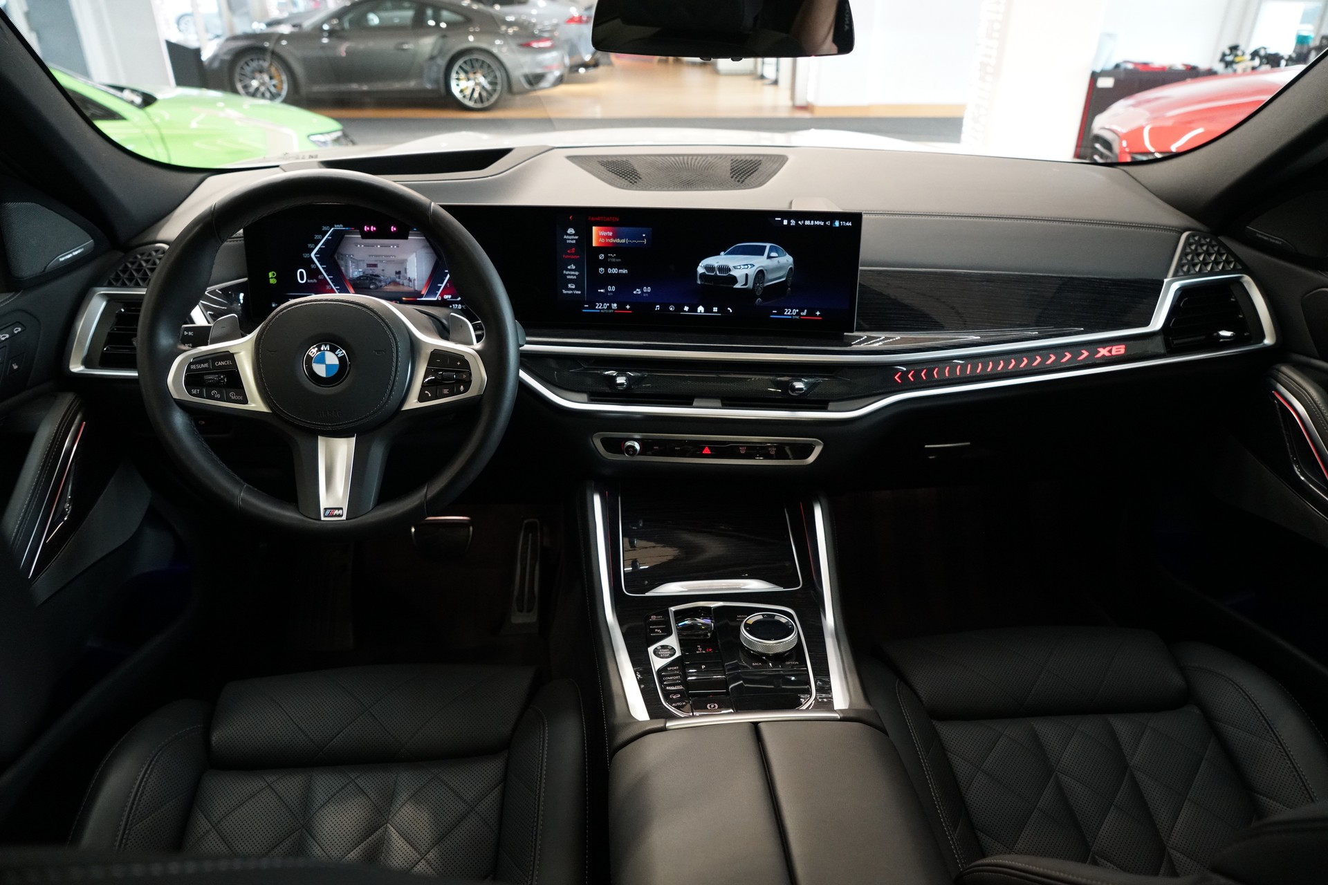 BMW X6 xDrive 48V 40d M Sport Pro Steptronic-image-12