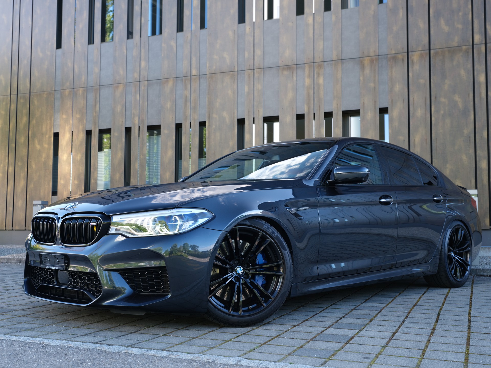 BMW M5 xDrive Drivelogic-image-1