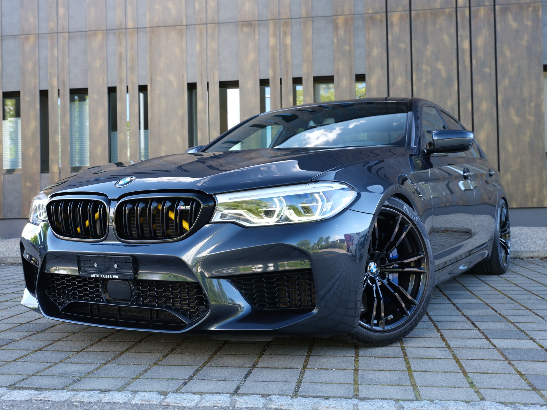 BMW M5 xDrive Drivelogic-image-0