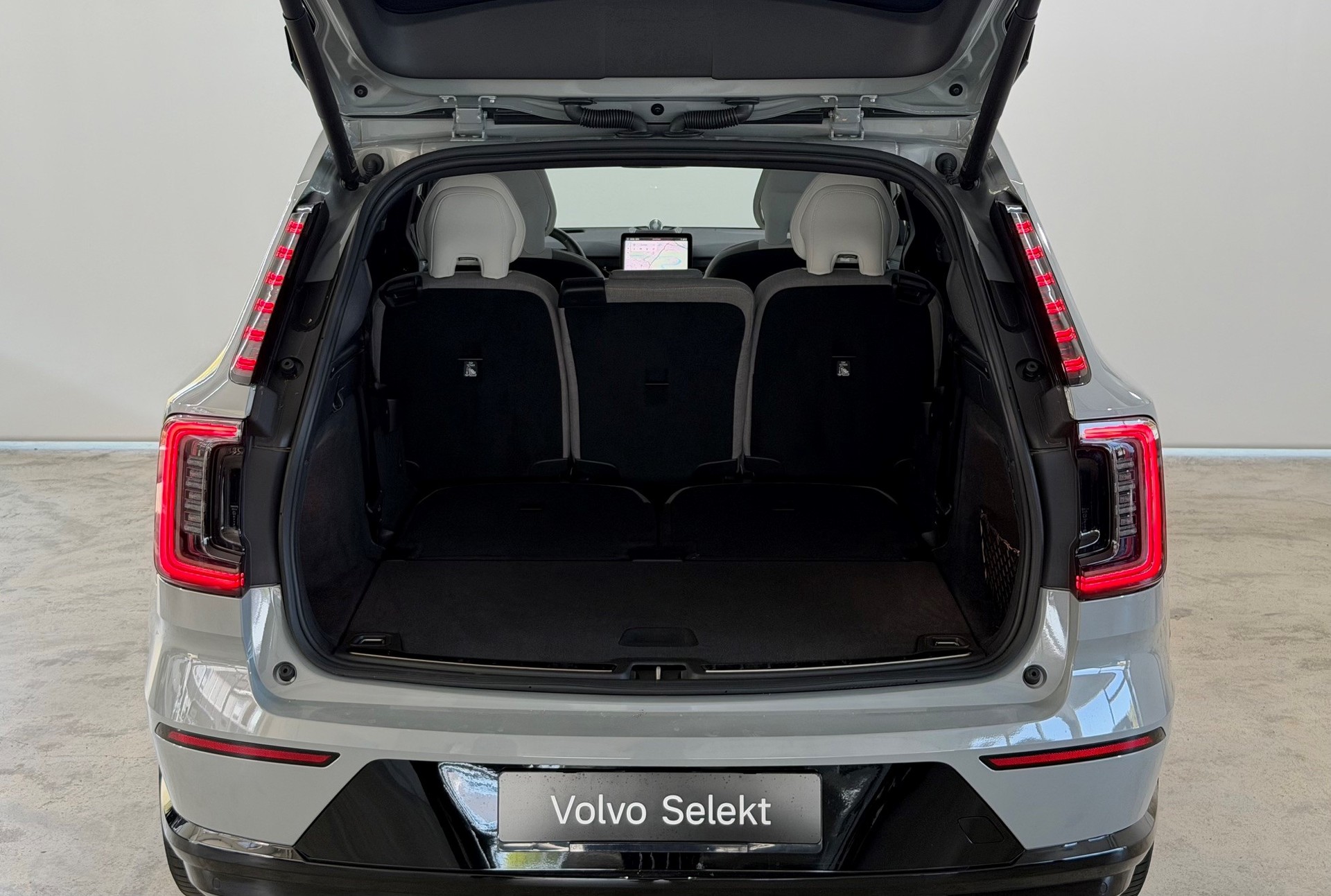 VOLVO EX 90 Twin Performance Ultra AWD-image-11