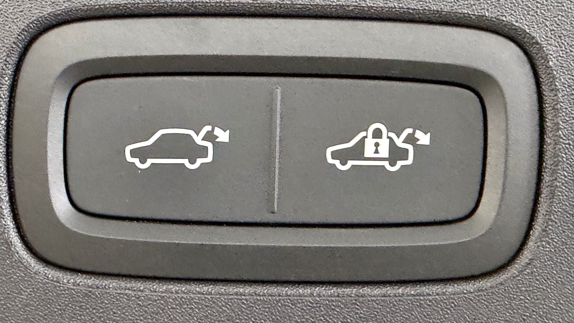 VOLVO EX 90 Twin Performance Ultra AWD-image-15