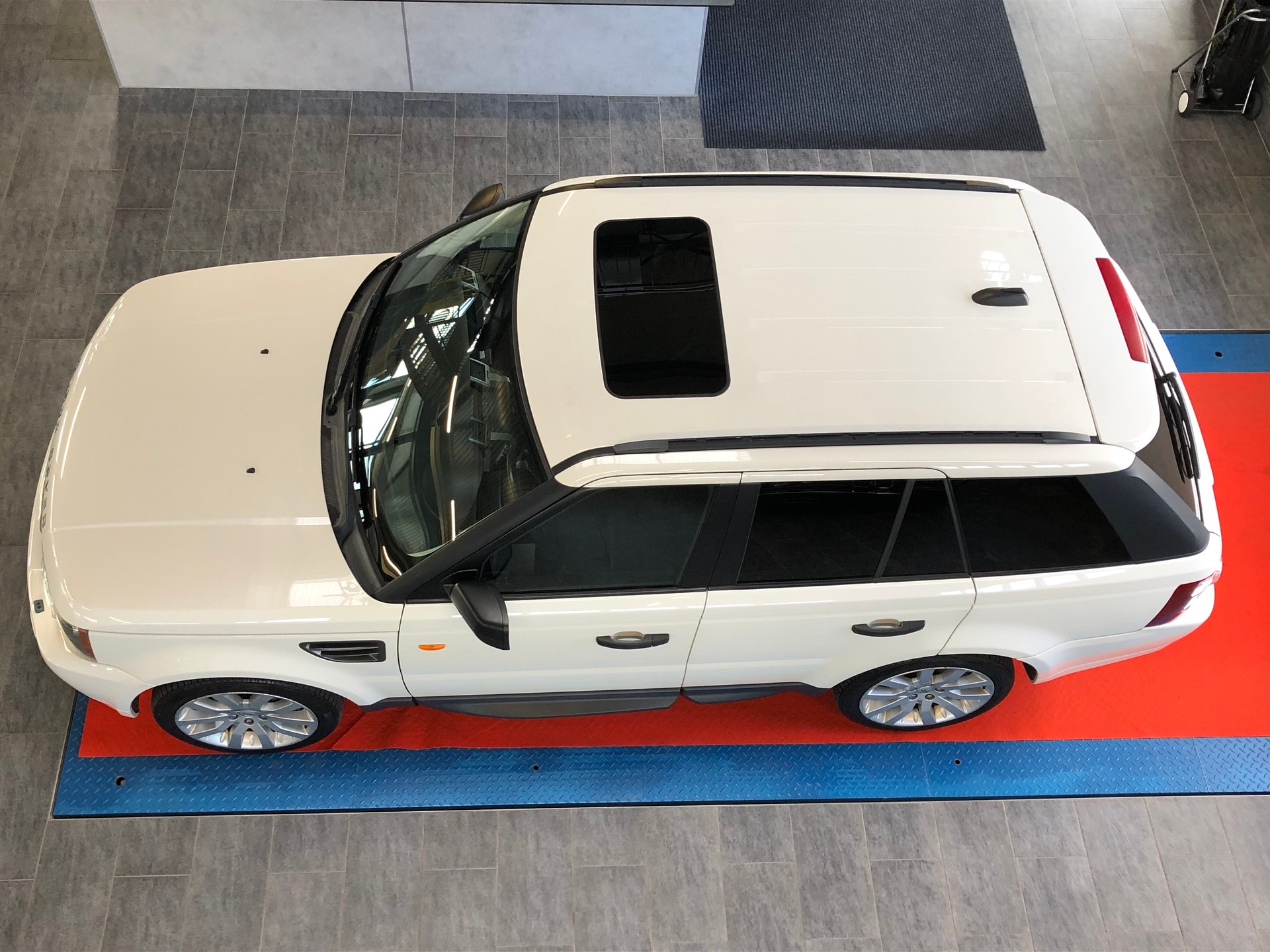LAND ROVER Range Rover Sport 3.6 Td8 HSE Automatic-image-29