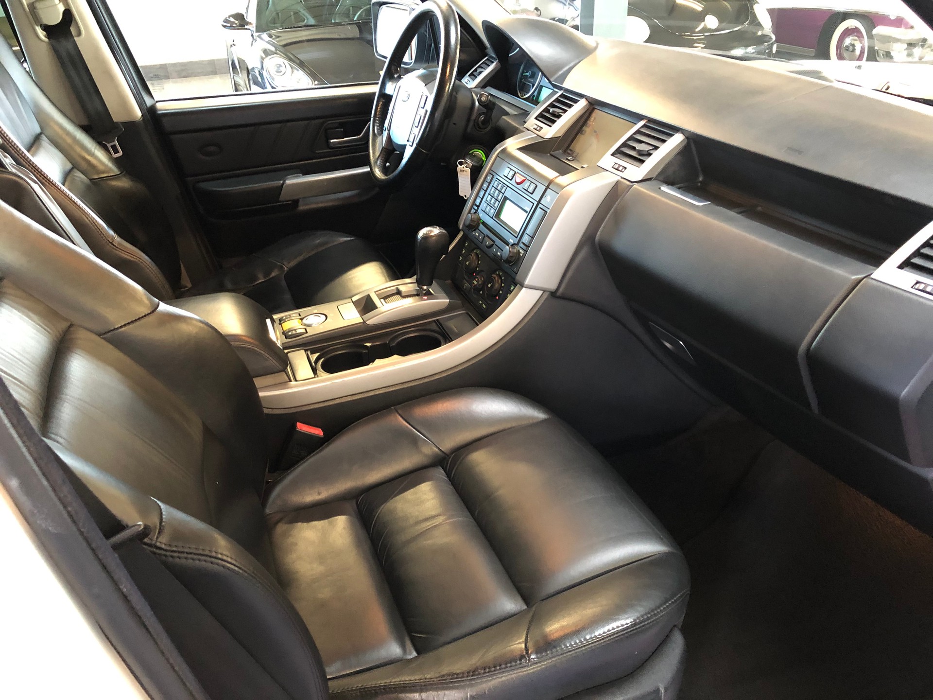 LAND ROVER Range Rover Sport 3.6 Td8 HSE Automatic-image-10
