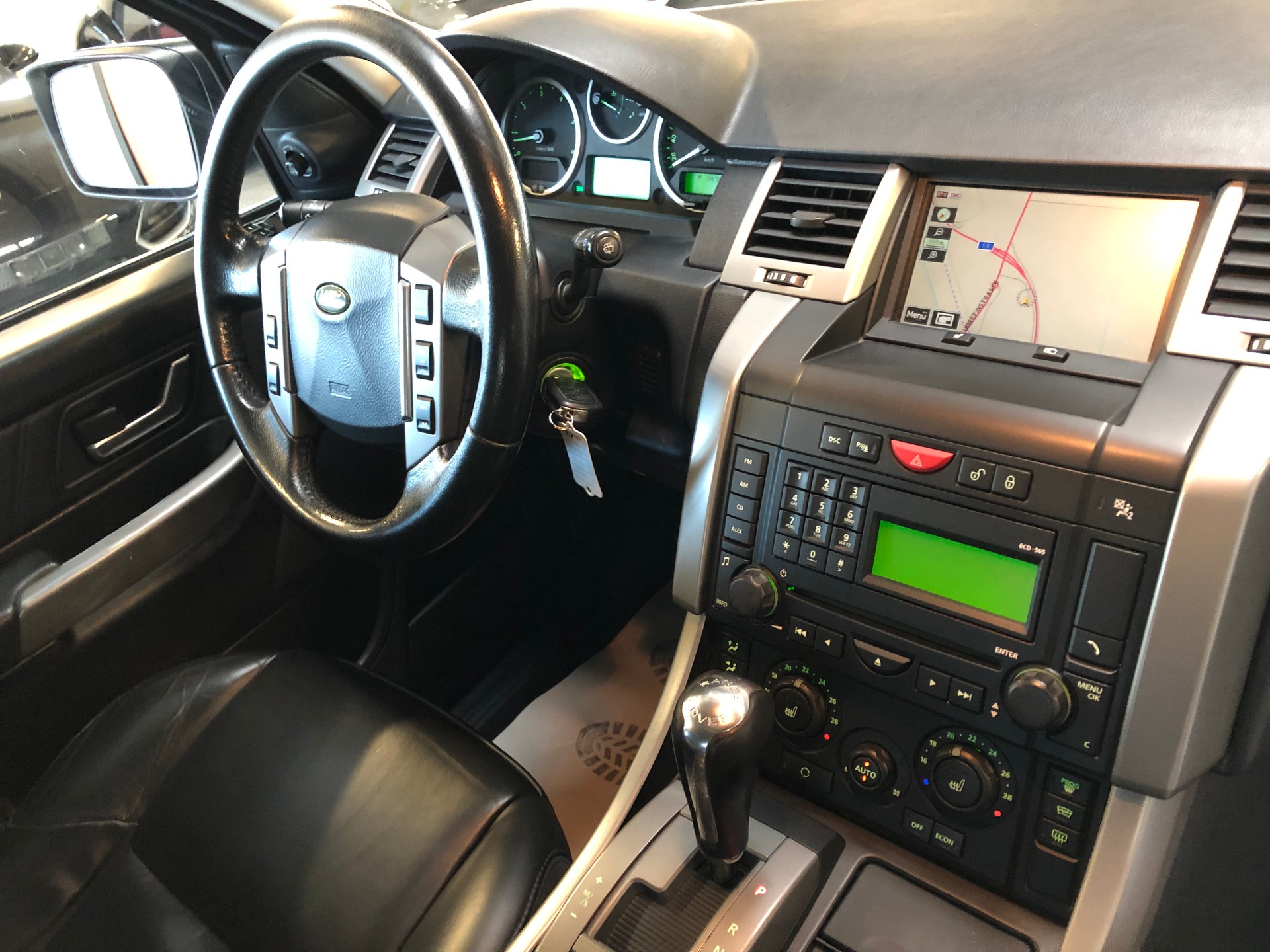 LAND ROVER Range Rover Sport 3.6 Td8 HSE Automatic-image-12