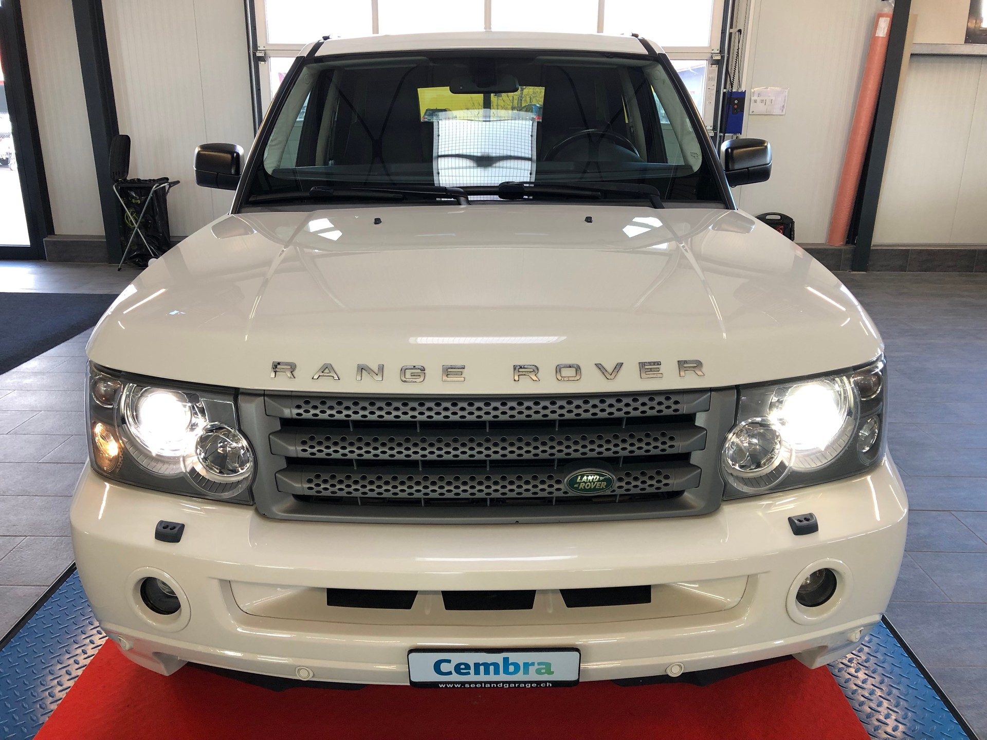 LAND ROVER Range Rover Sport 3.6 Td8 HSE Automatic-image-3