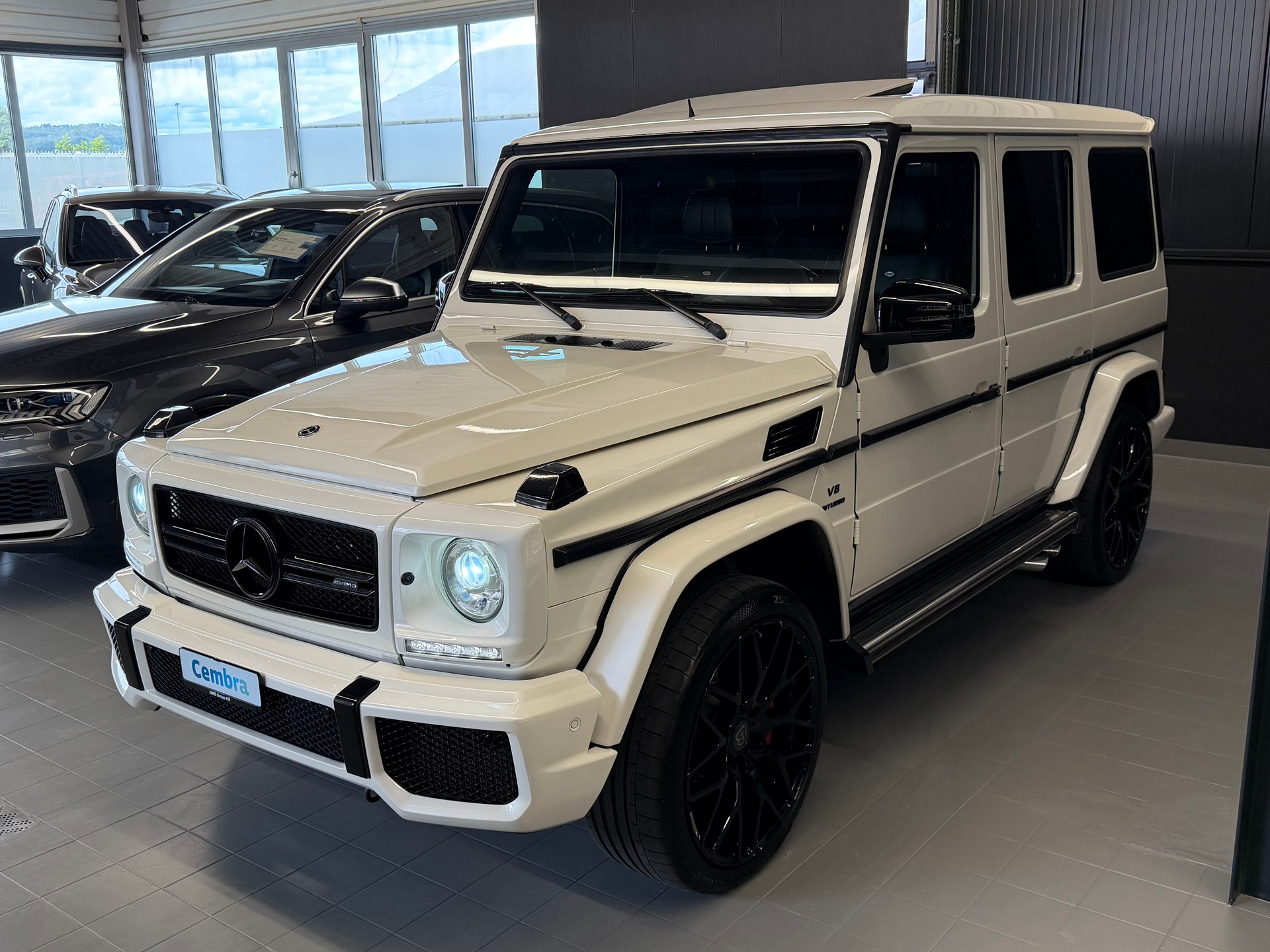 MERCEDES-BENZ G 63 AMG Automatic-image-4