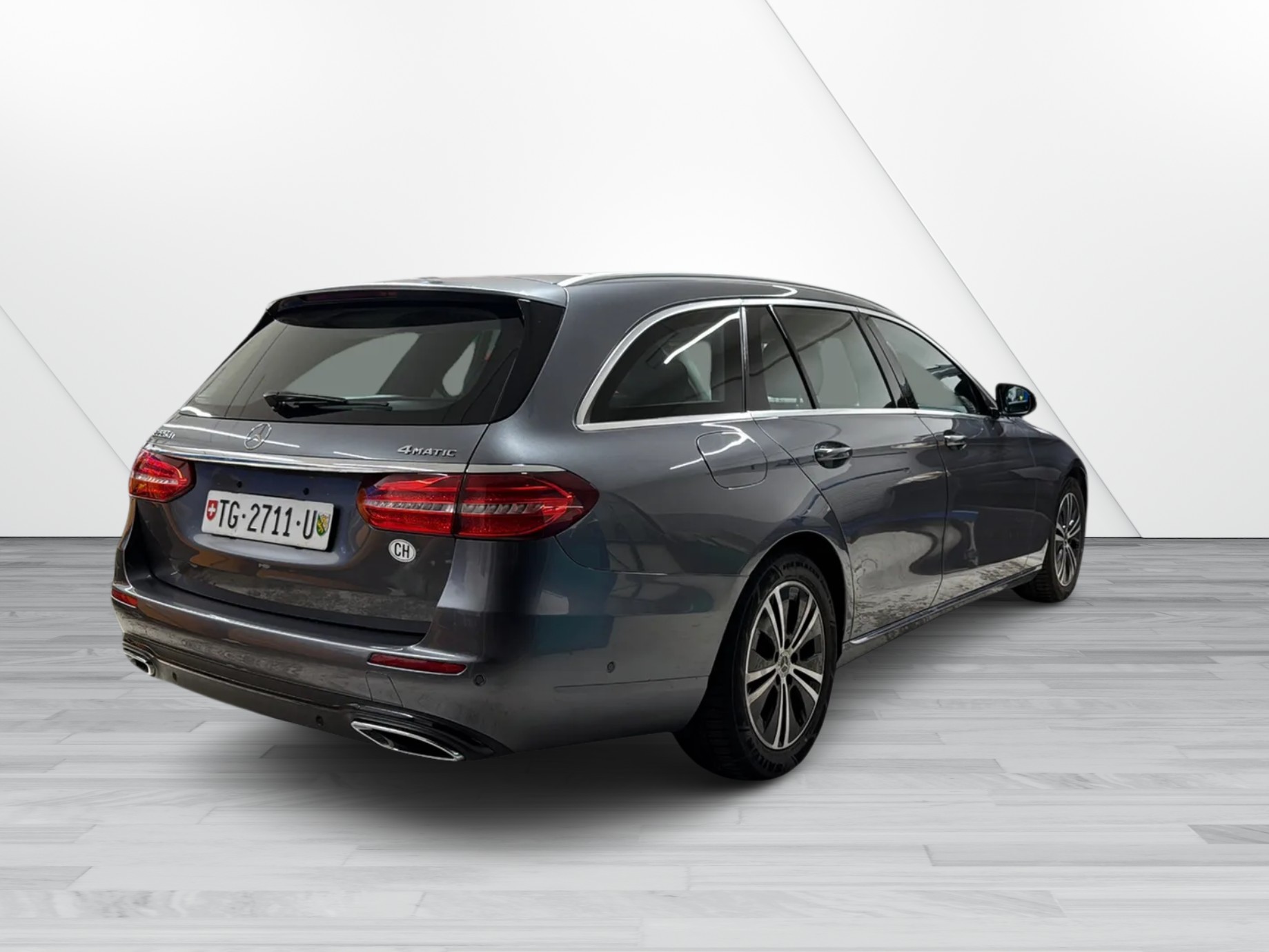 MERCEDES-BENZ E 220 d 4Matic 9G-Tronic *Ab MFK*Service*4x4*-image-5