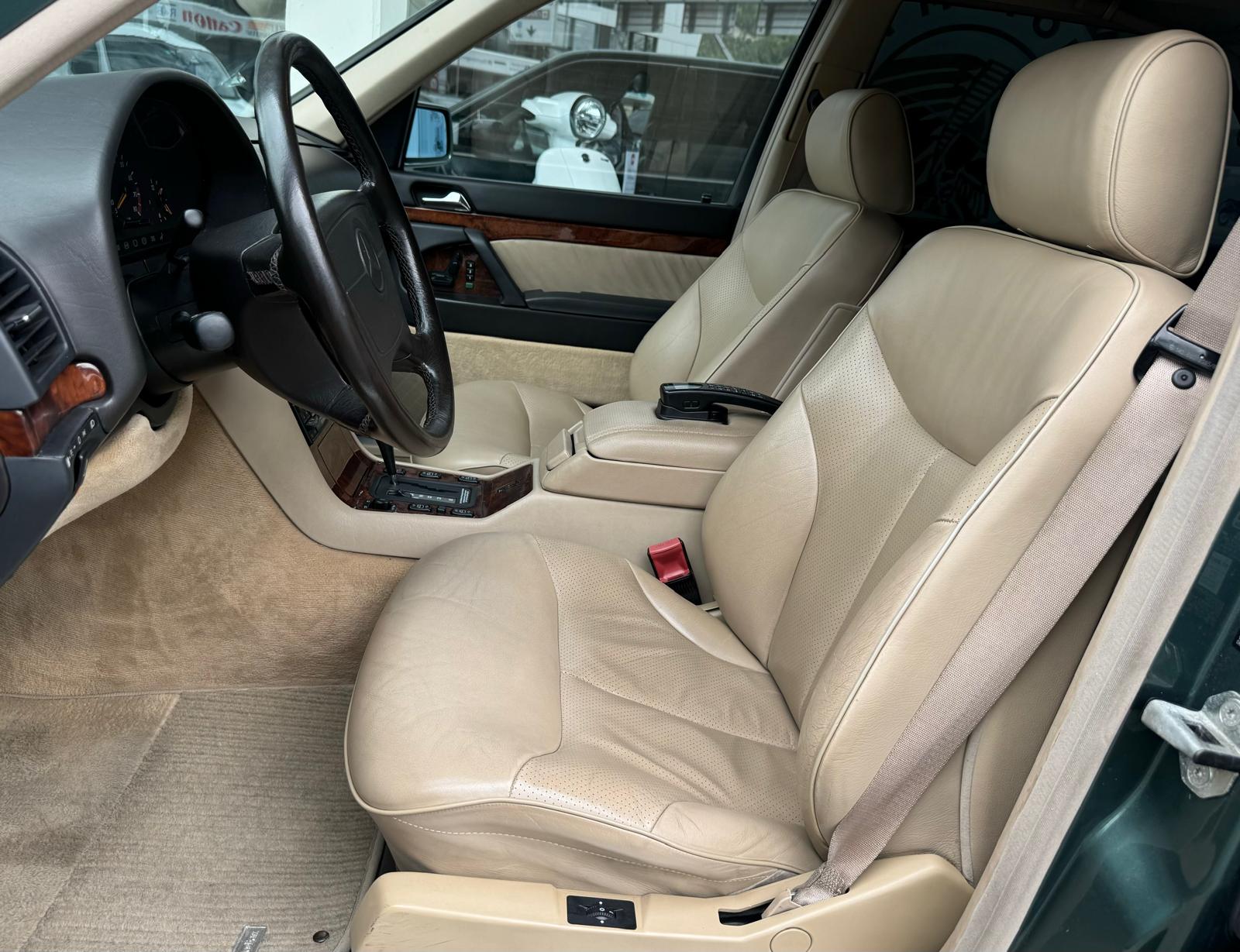 MERCEDES-BENZ 300 SEL Automatic-image-7