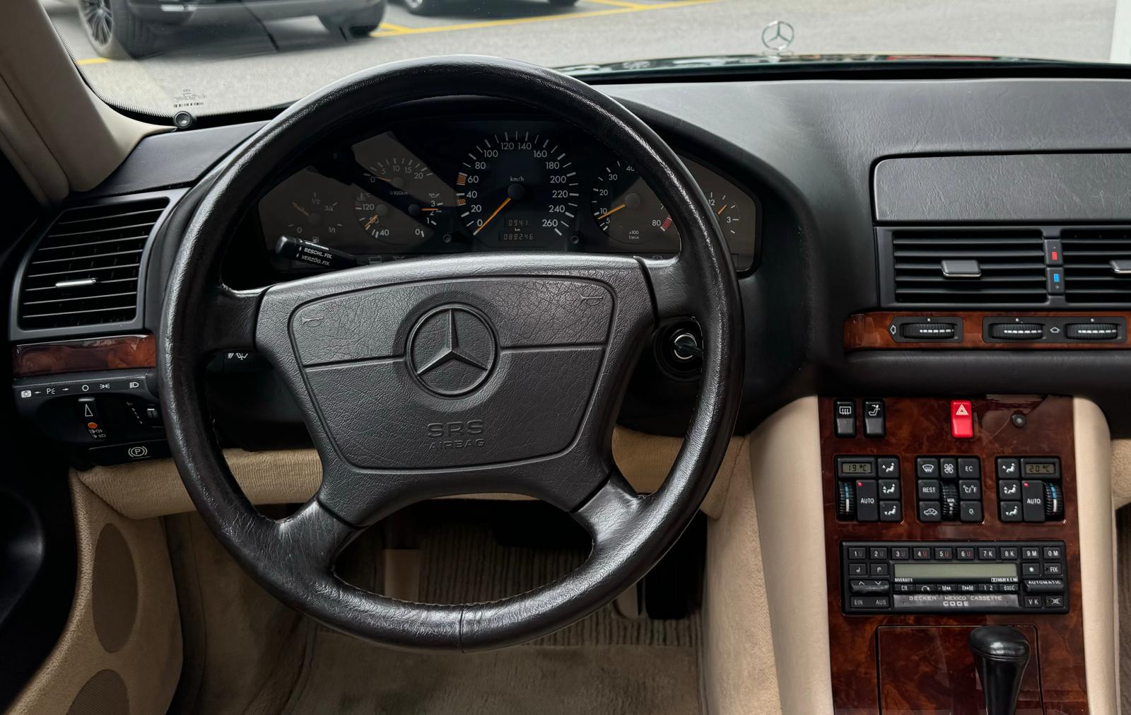 MERCEDES-BENZ 300 SEL Automatic-image-12