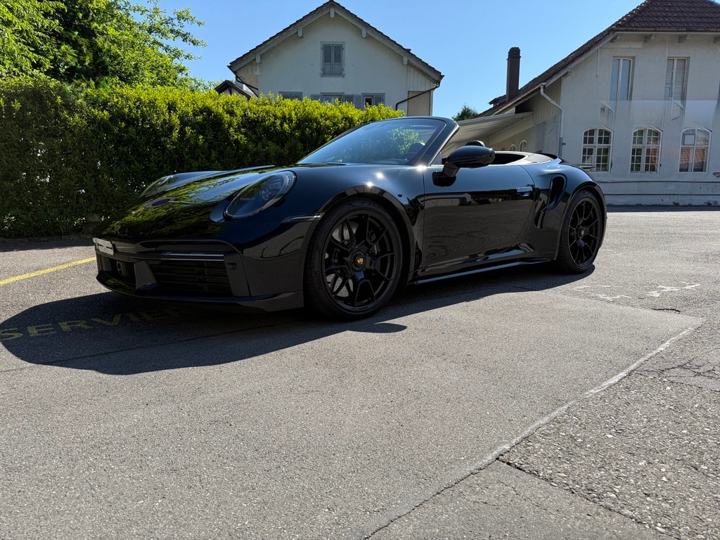 PORSCHE 911 Turbo S Cabriolet PDK-image-0