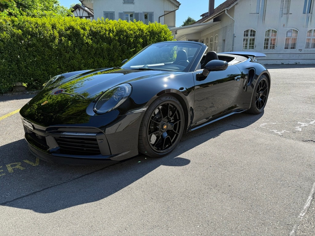PORSCHE 911 Turbo S Cabriolet PDK-image-10