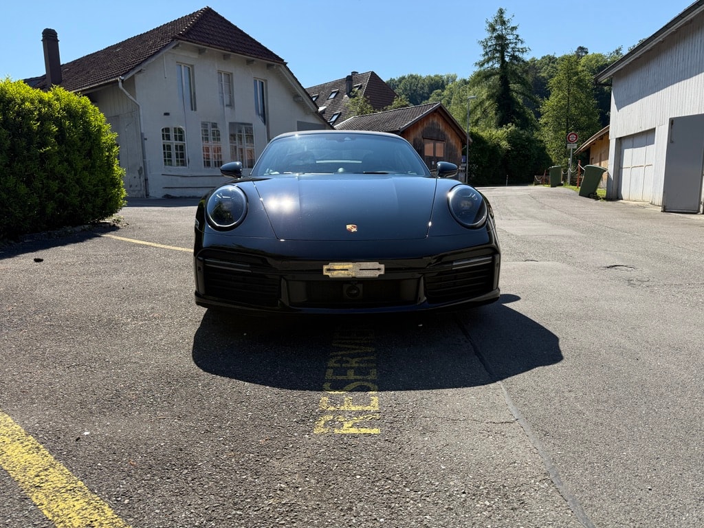 PORSCHE 911 Turbo S Cabriolet PDK-image-19