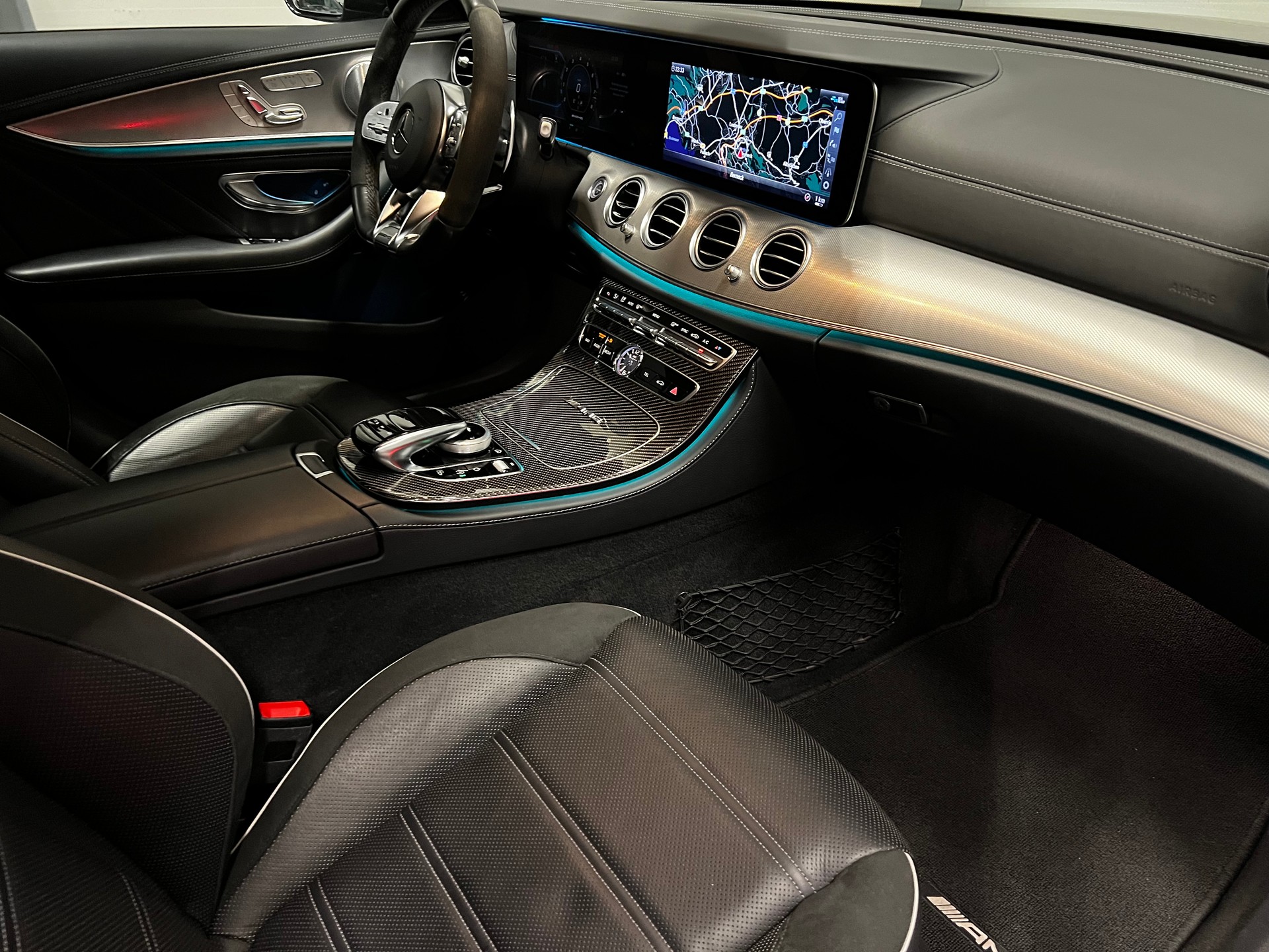 MERCEDES-BENZ E 63 S AMG 4matic+-image-7