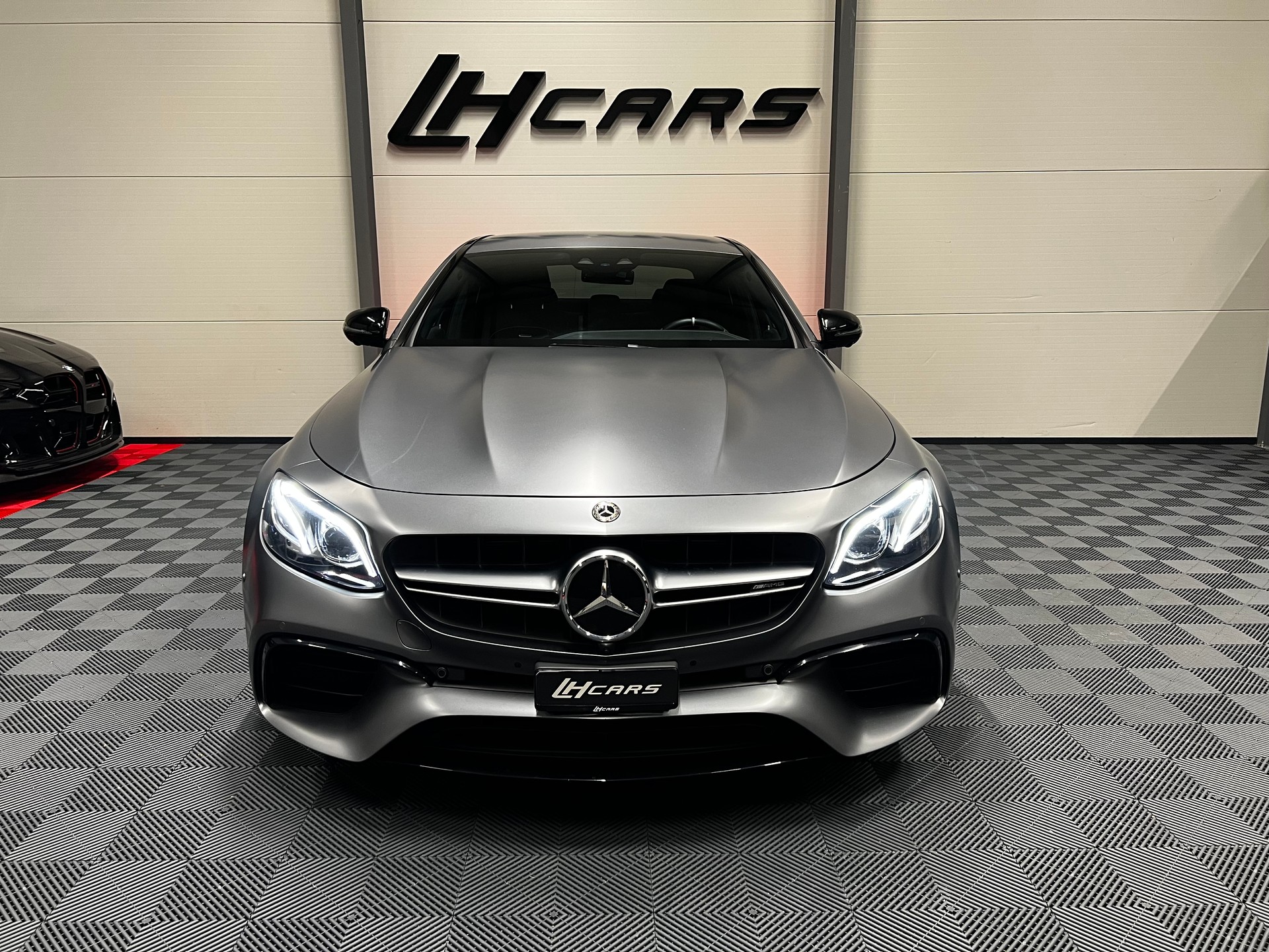 MERCEDES-BENZ E 63 S AMG 4matic+-image-6