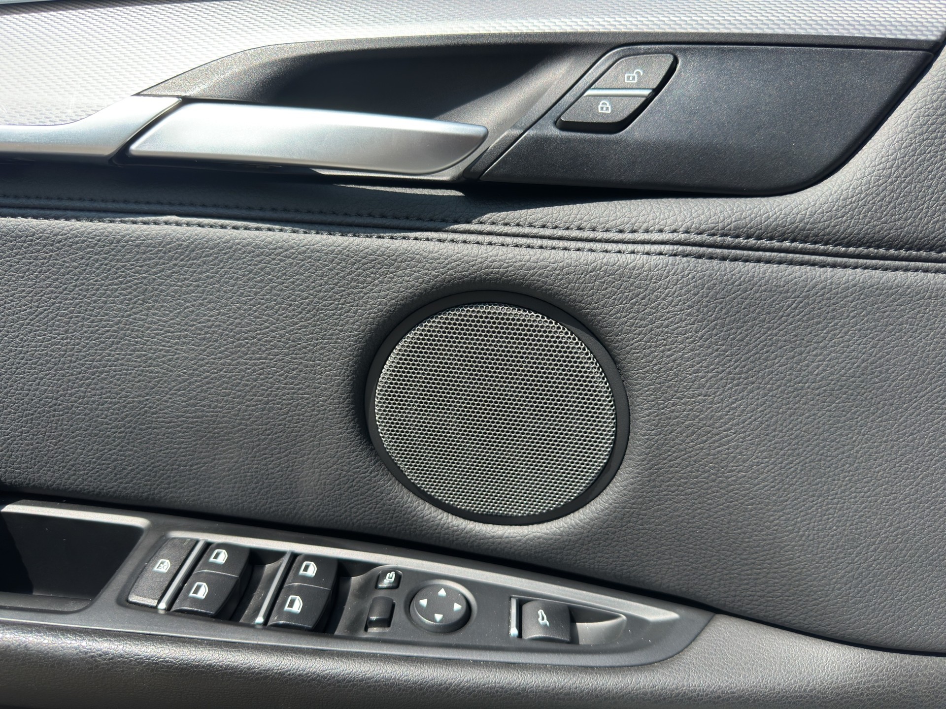 BMW X6 M50d Steptronic-image-17