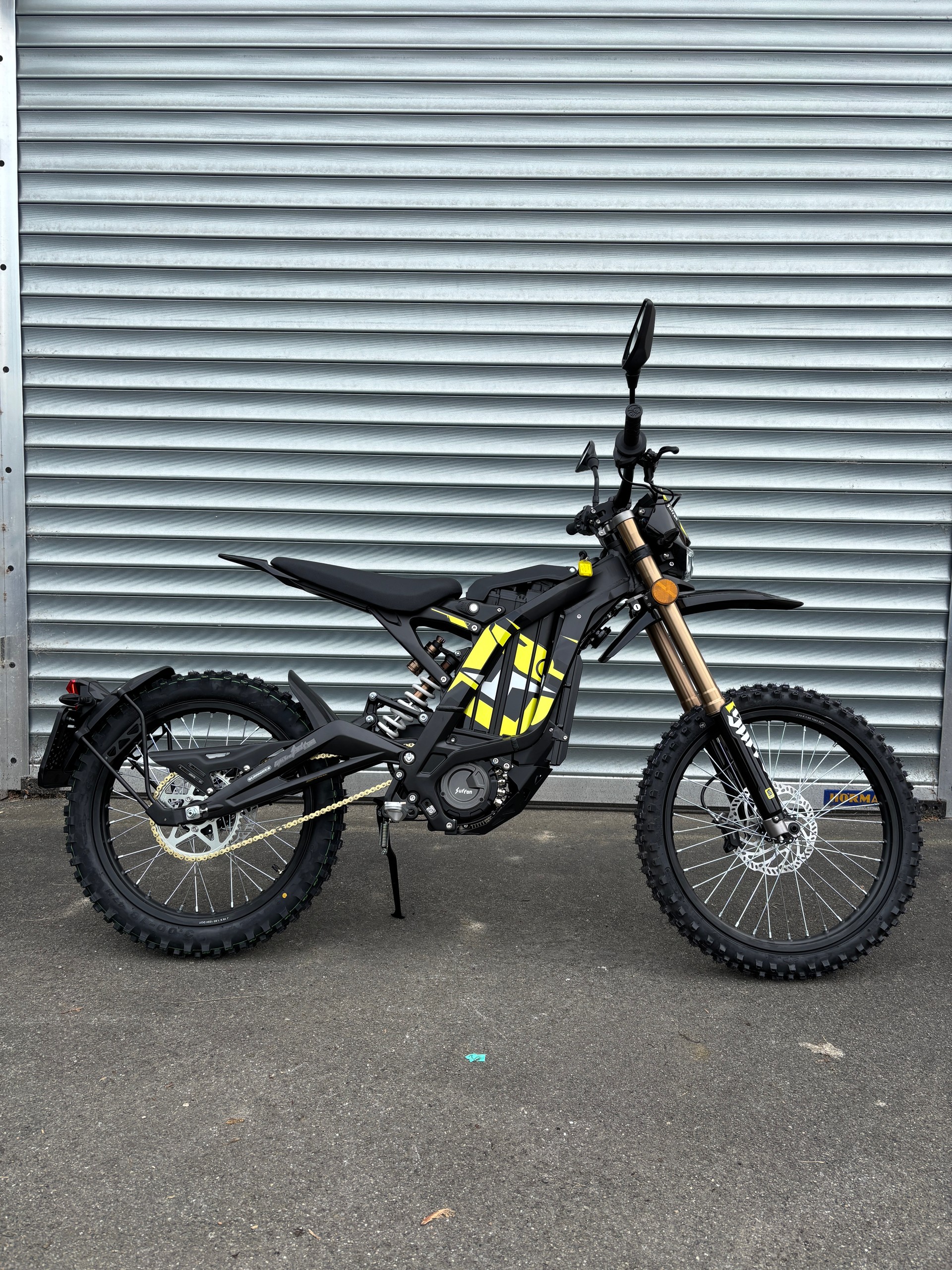SUR-RON Light Bee L1e