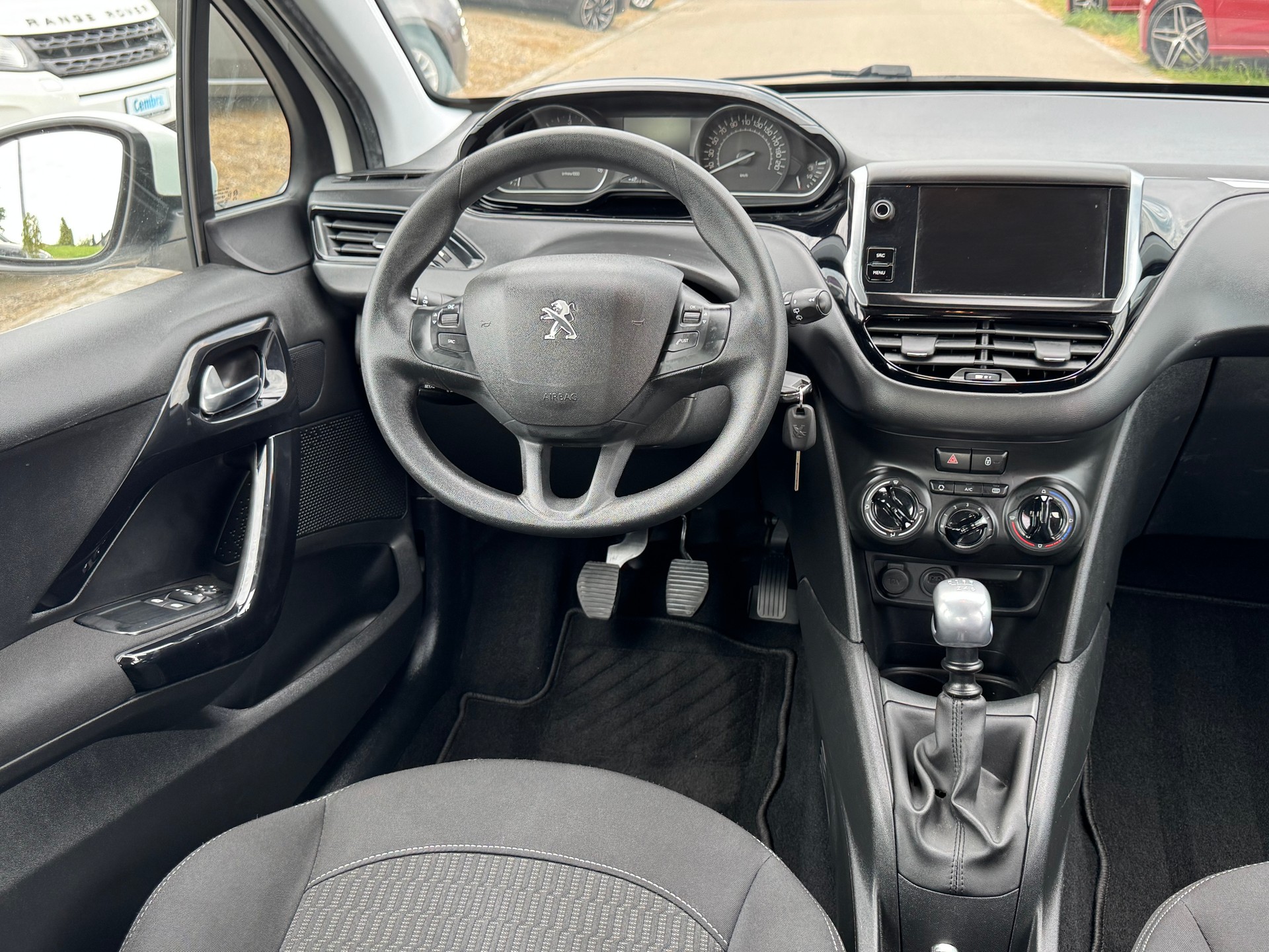 PEUGEOT 208 1.5 BlueHDi Active-image-7