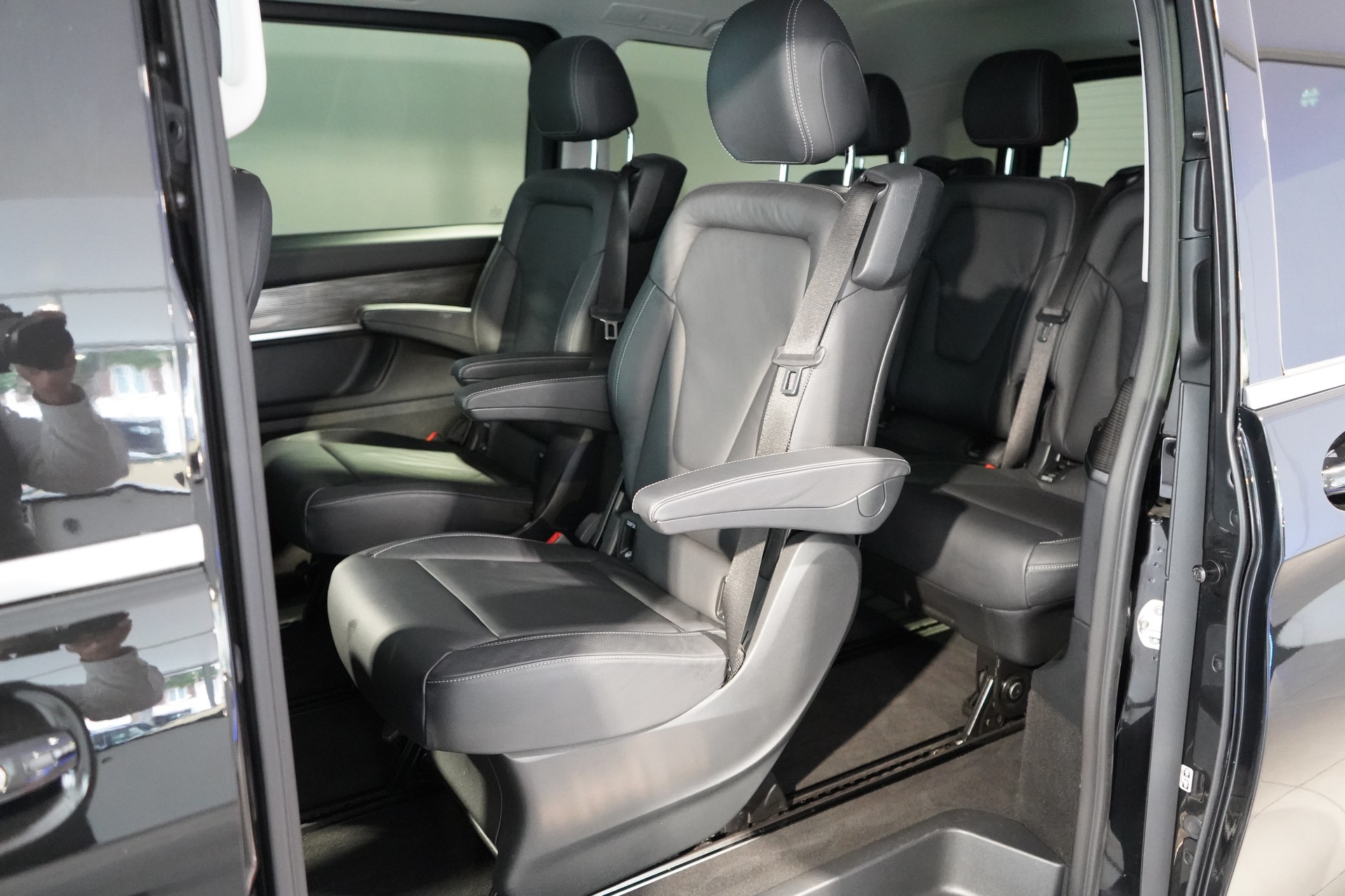 MERCEDES-BENZ V 250 d Avantgarde L 4M-image-10
