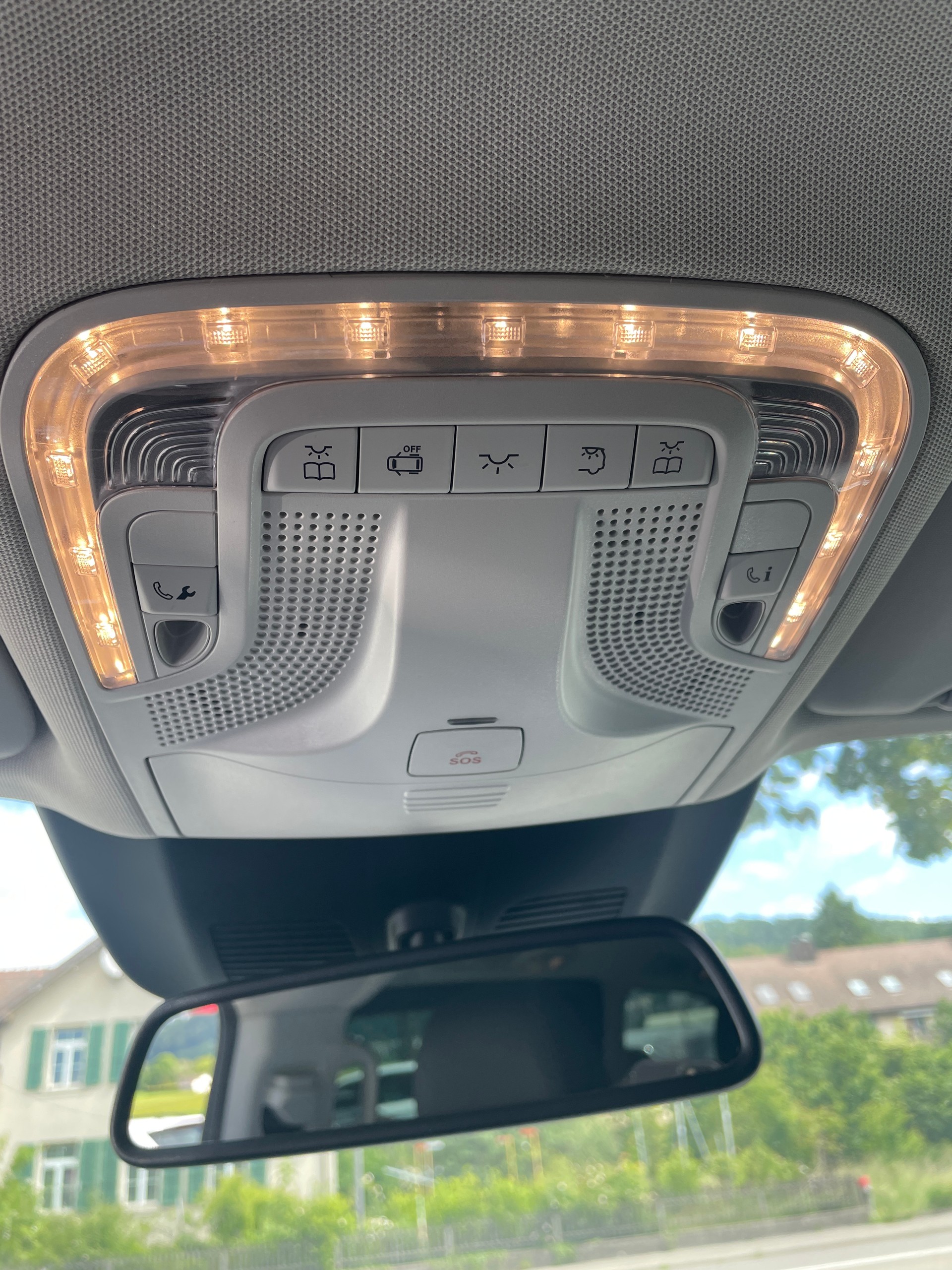 MERCEDES-BENZ V 250 d Avantgarde L 4M-image-22