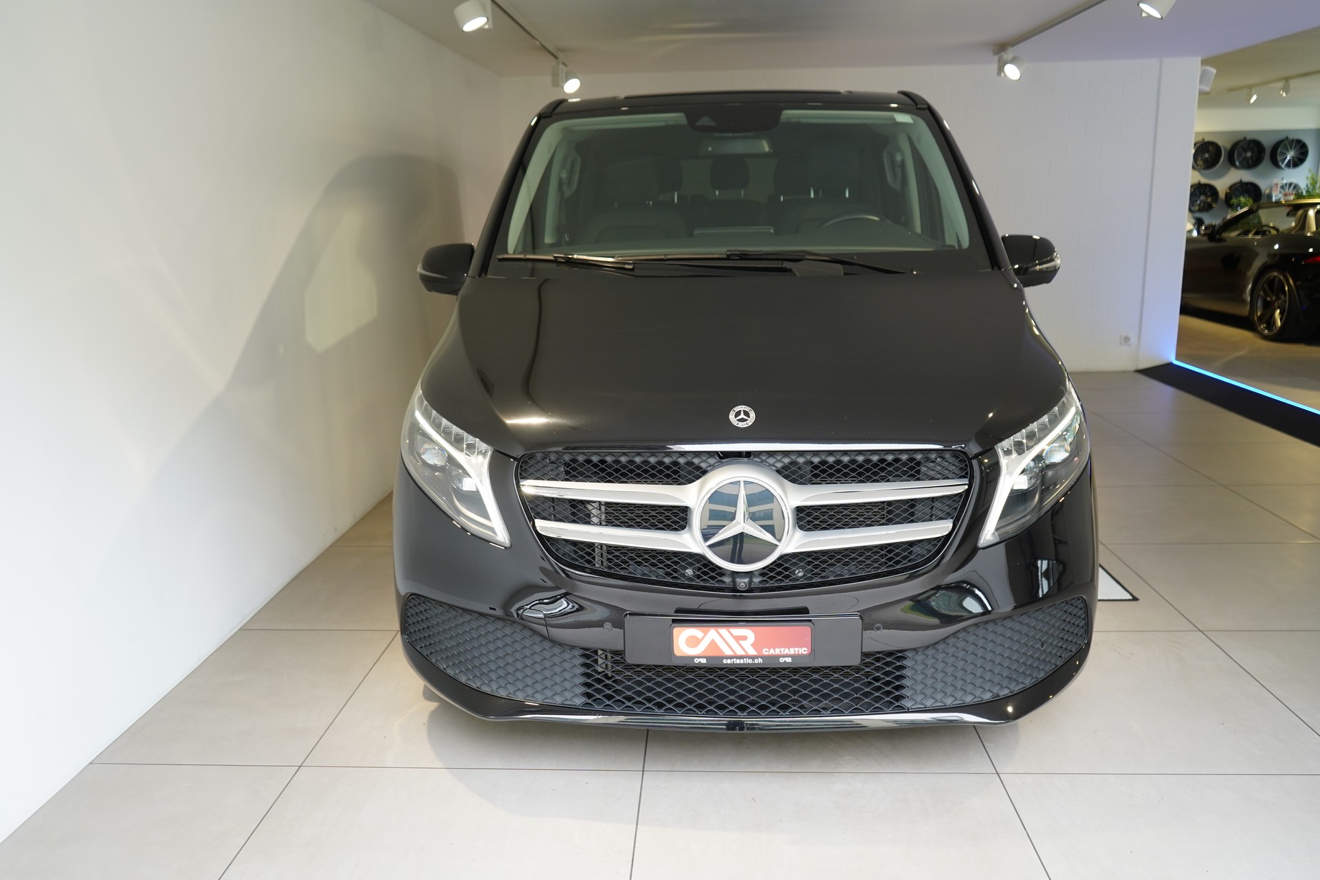 MERCEDES-BENZ V 250 d Avantgarde L 4M-image-1