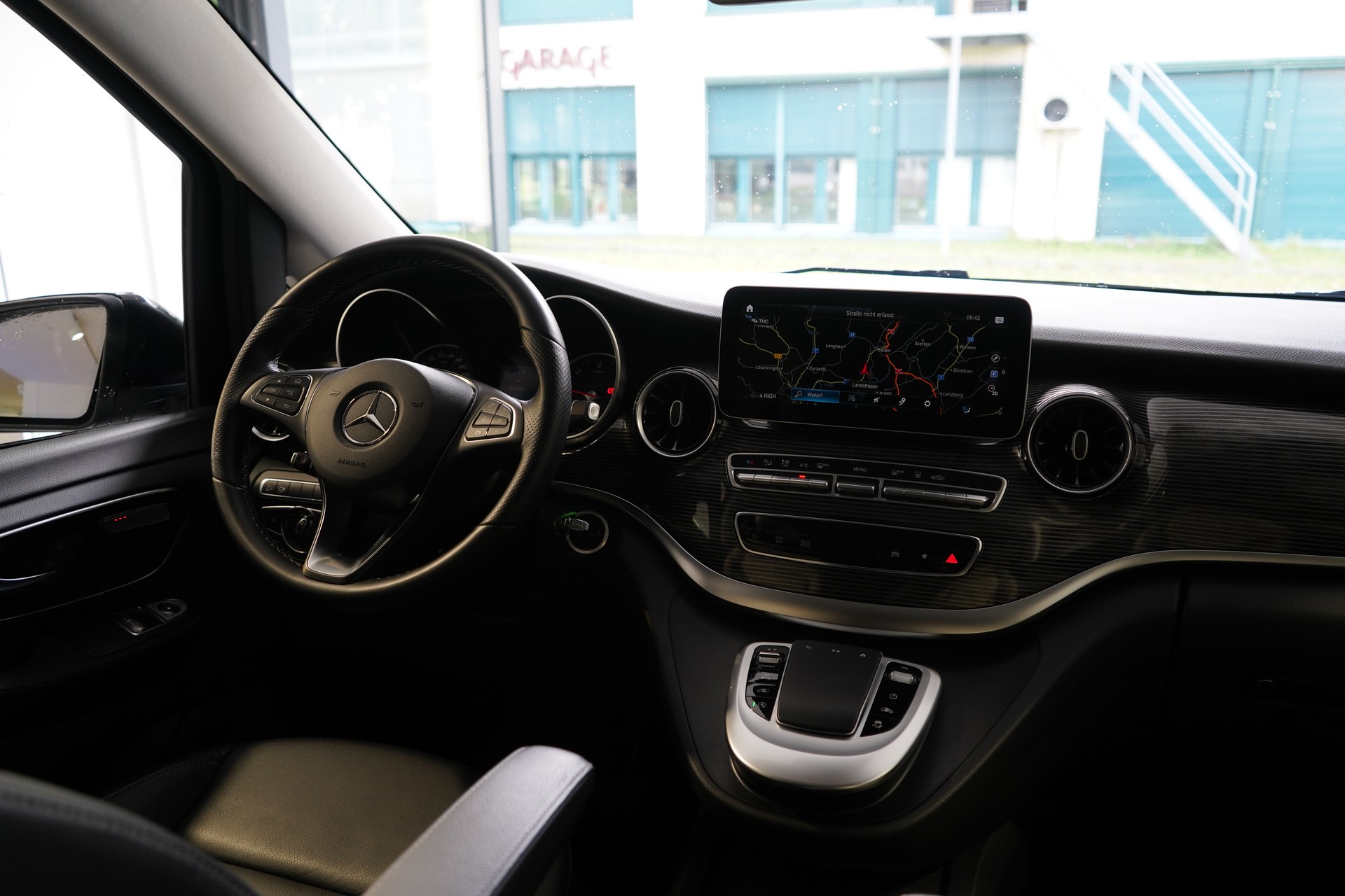 MERCEDES-BENZ V 250 d Avantgarde L 4M-image-9