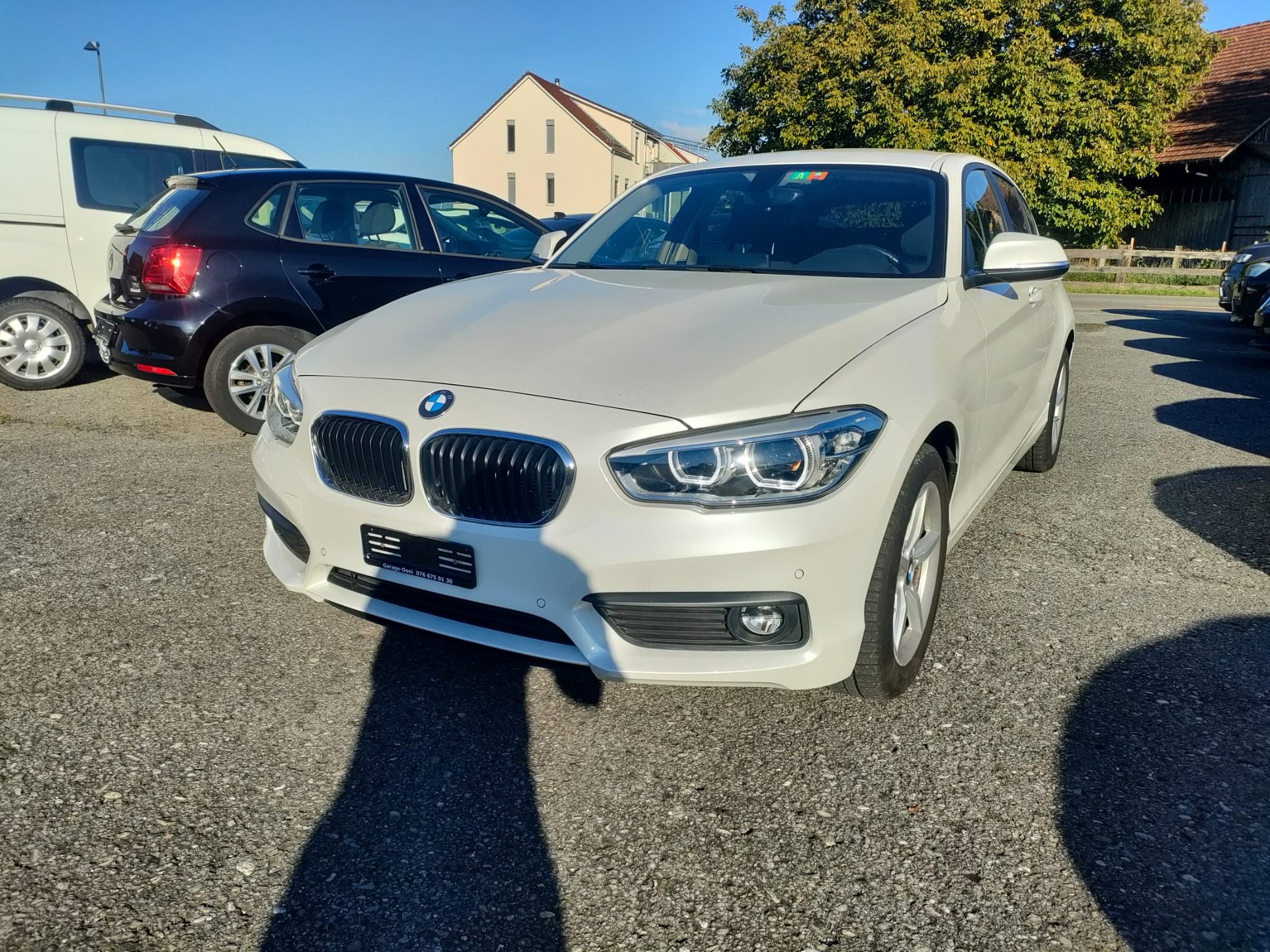 BMW 118i Edition Sport Line Steptronic-image-1