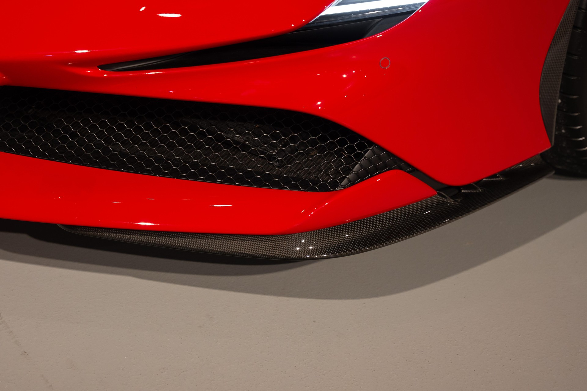 FERRARI SF90 Stradale 4.0-image-9